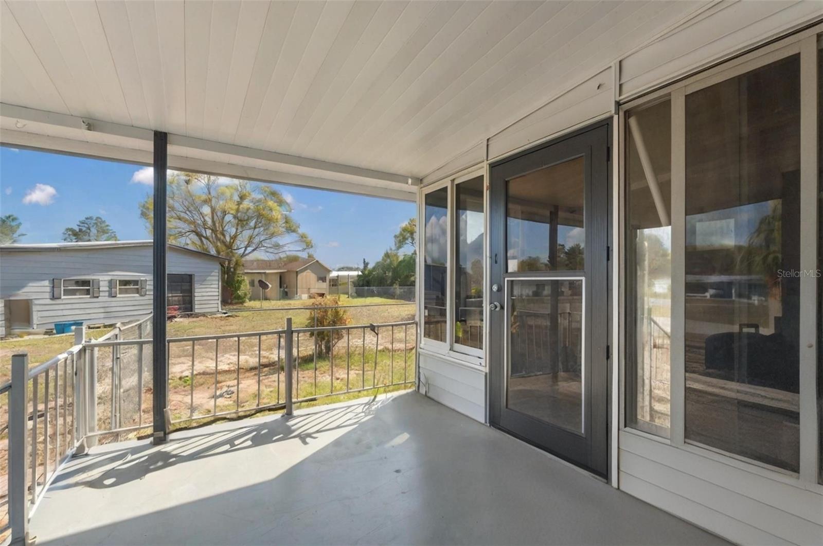 Image 3 of 33 For 8431 Moonlight Avenue