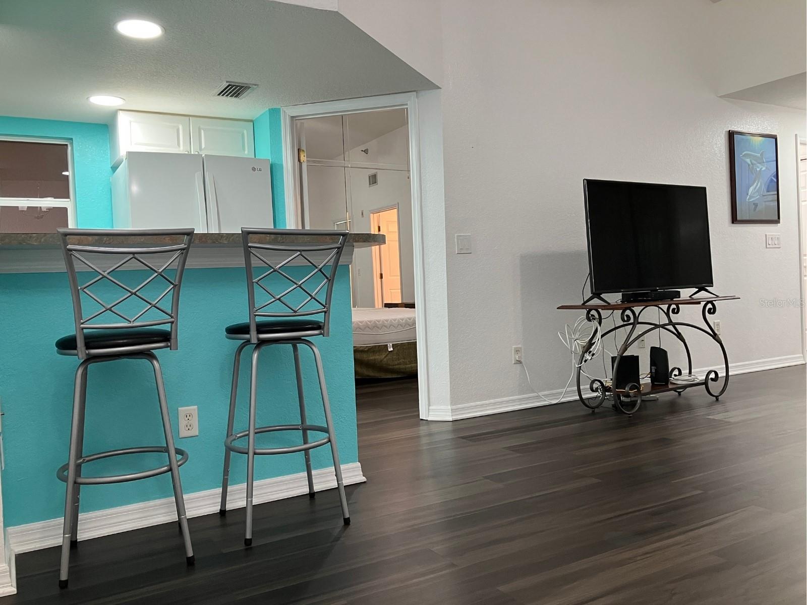 Image 11 of 35 For 21146 Fountain View Lane 4303