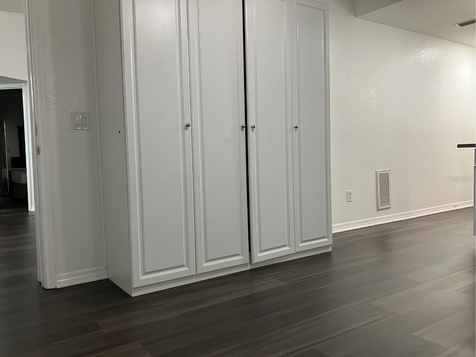 Image 20 of 35 For 21146 Fountain View Lane 4303