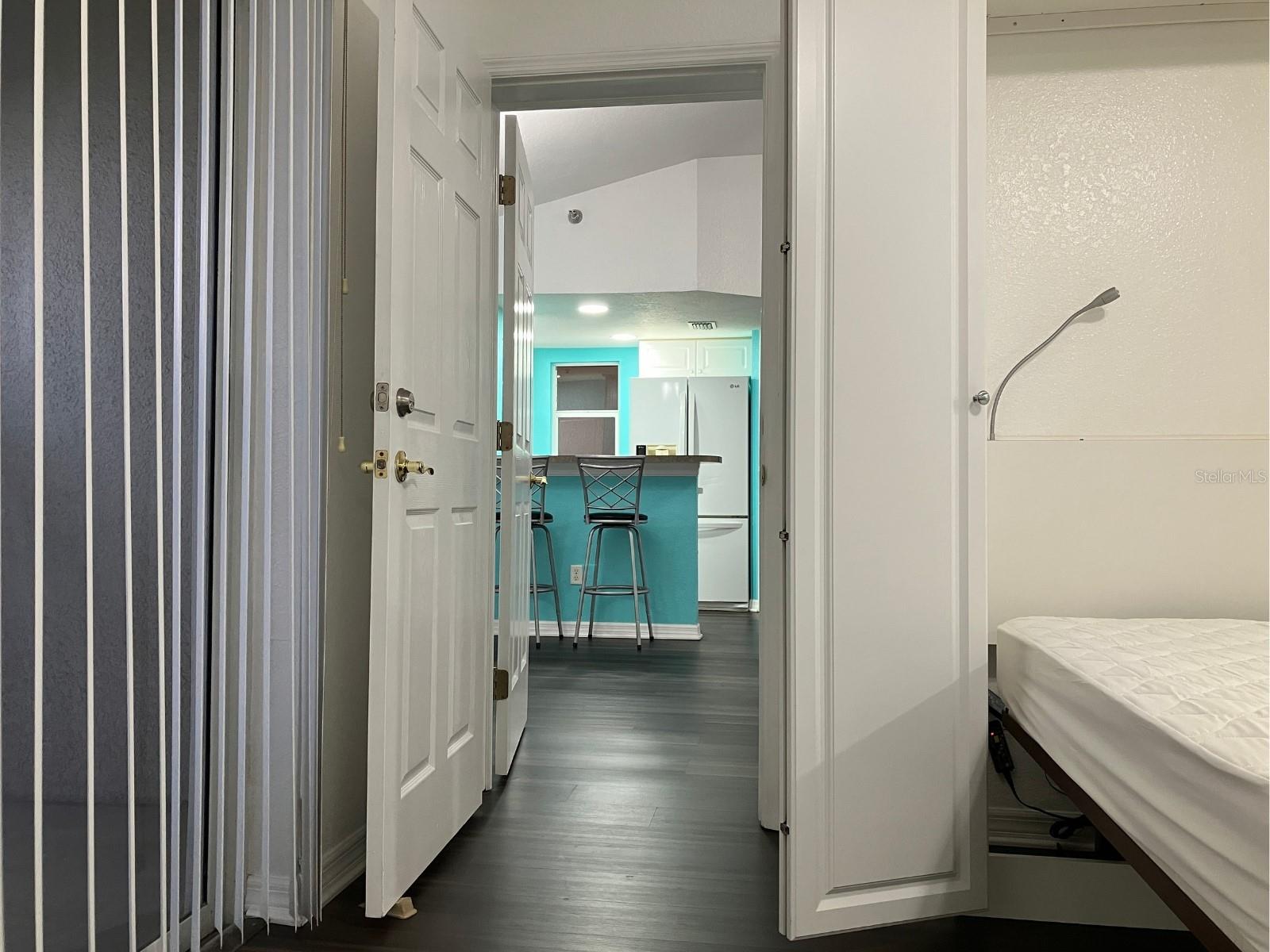 Image 25 of 35 For 21146 Fountain View Lane 4303