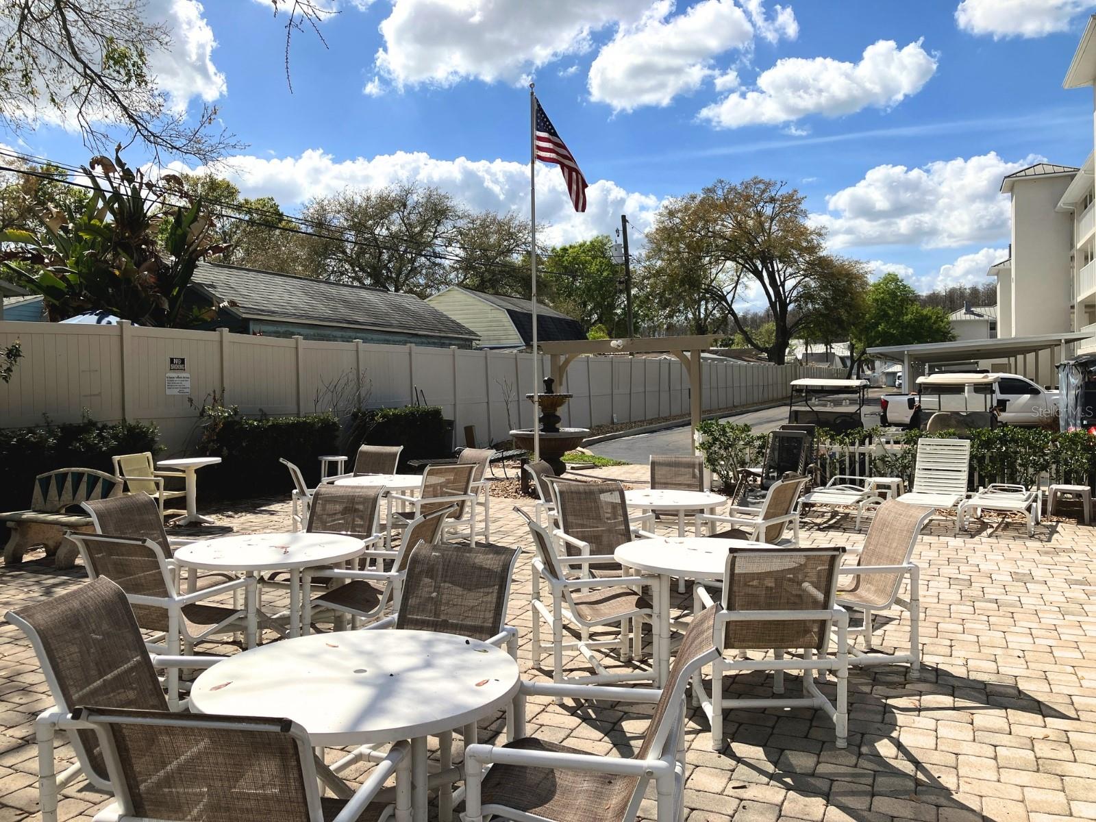 Image 3 of 35 For 21146 Fountain View Lane 4303