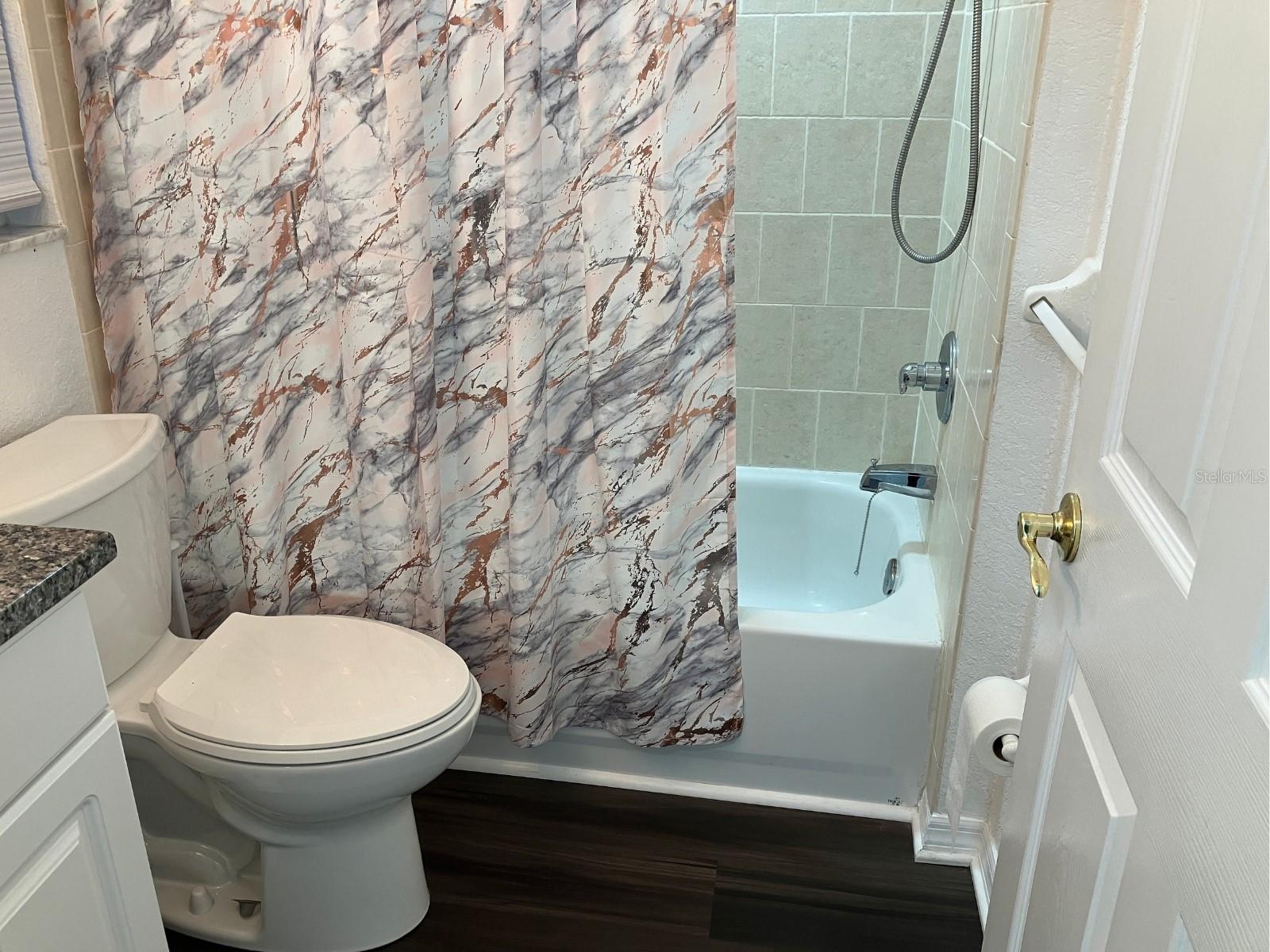 Image 32 of 35 For 21146 Fountain View Lane 4303