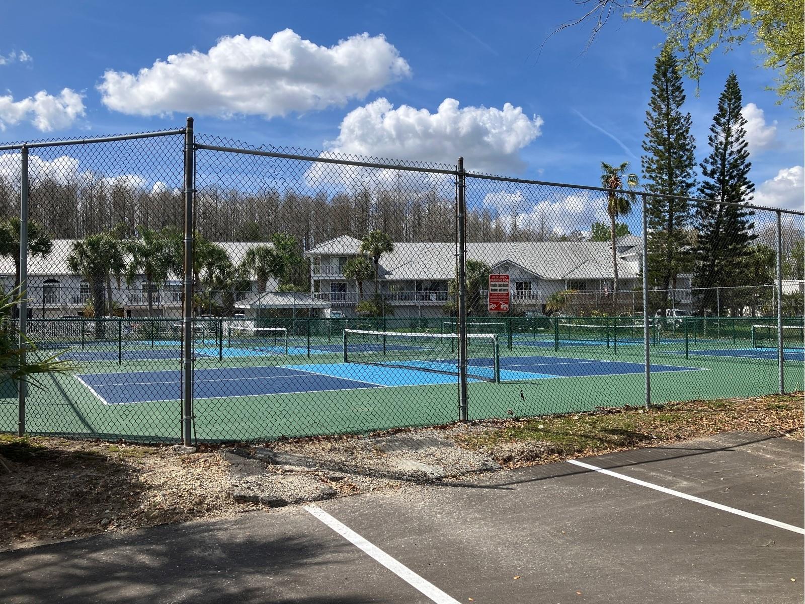 Image 34 of 35 For 21146 Fountain View Lane 4303