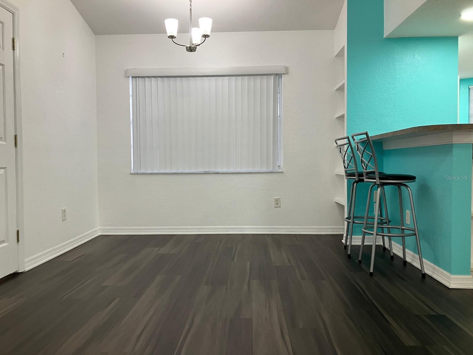 Image 6 of 35 For 21146 Fountain View Lane 4303