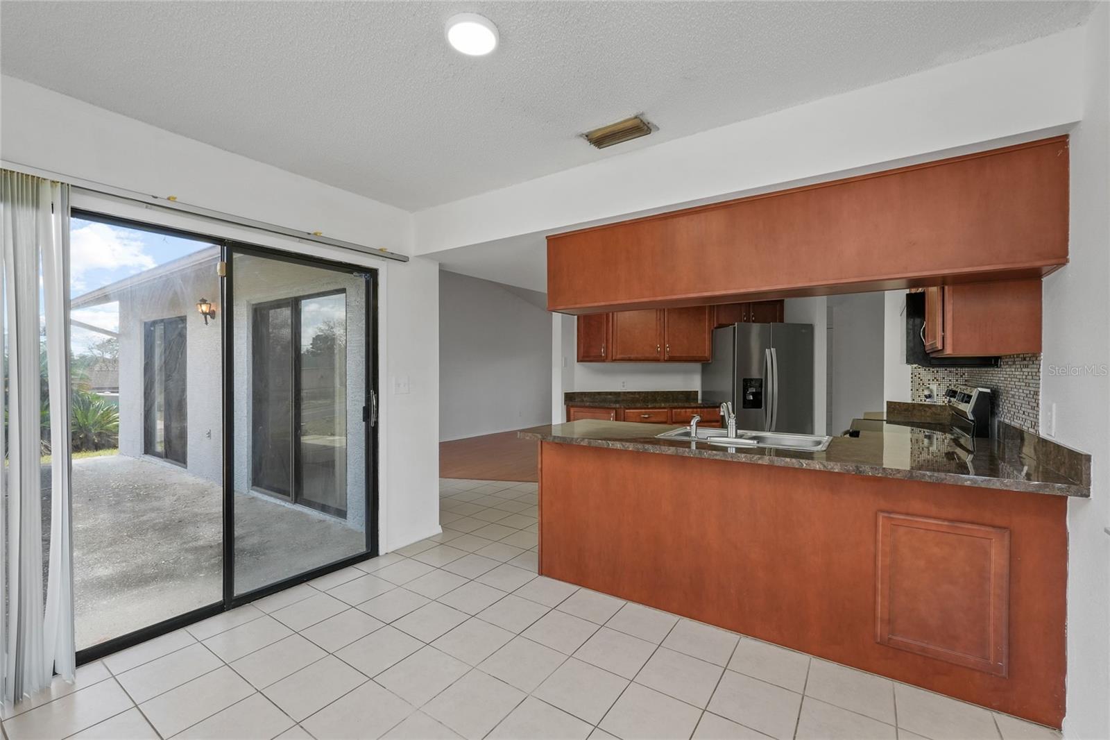 Image 14 of 35 For 13143 Lawrence Street