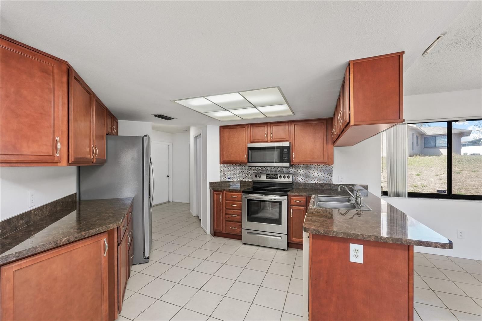 Image 15 of 35 For 13143 Lawrence Street