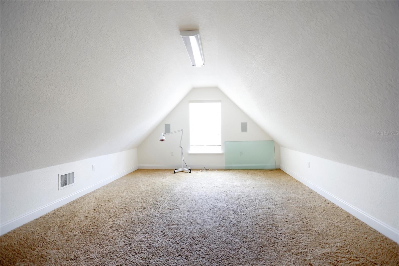 Image 27 of 54 For 23305 June Bug Trail