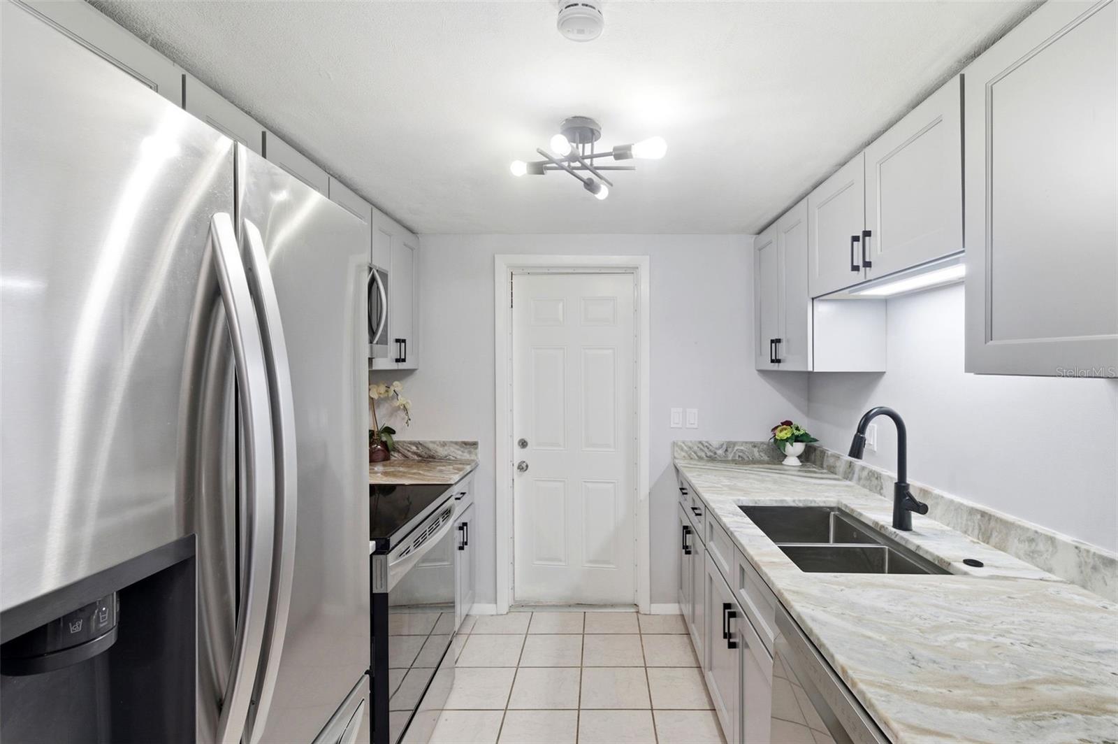 Image 17 of 70 For 5203 Manor Drive