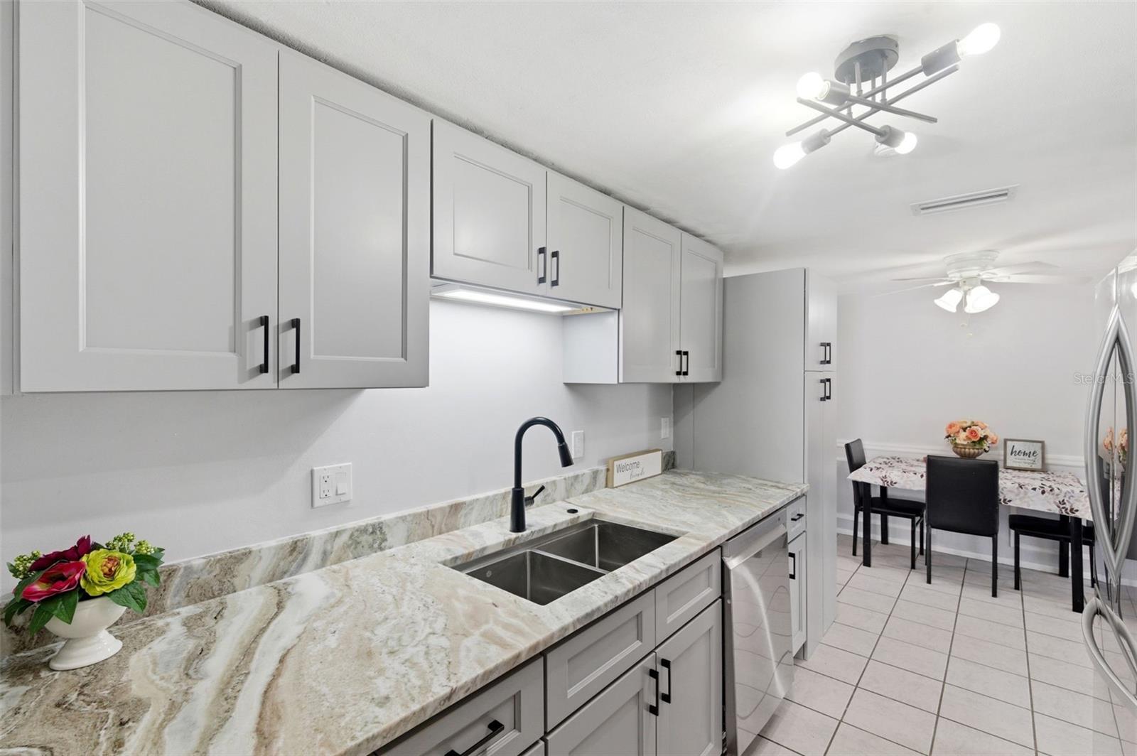 Image 22 of 70 For 5203 Manor Drive