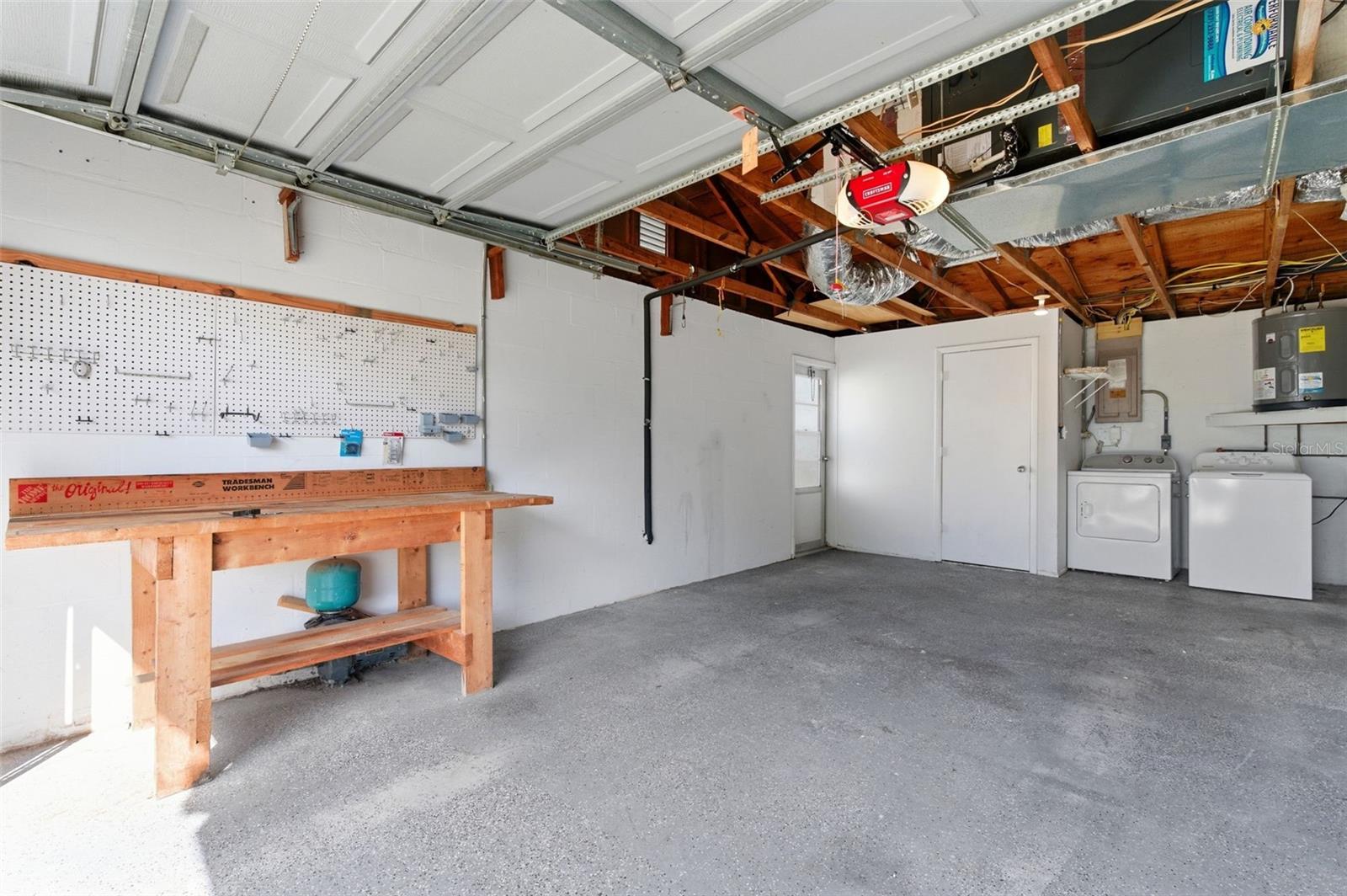 Image 40 of 70 For 5203 Manor Drive