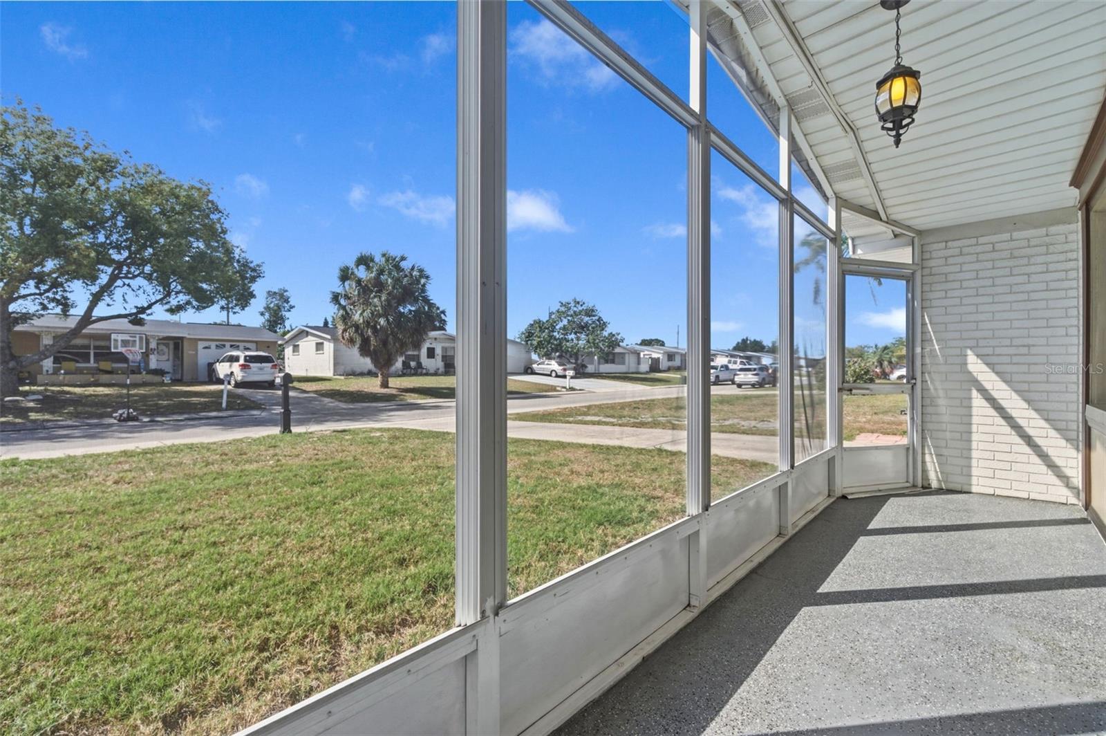 Image 6 of 70 For 5203 Manor Drive