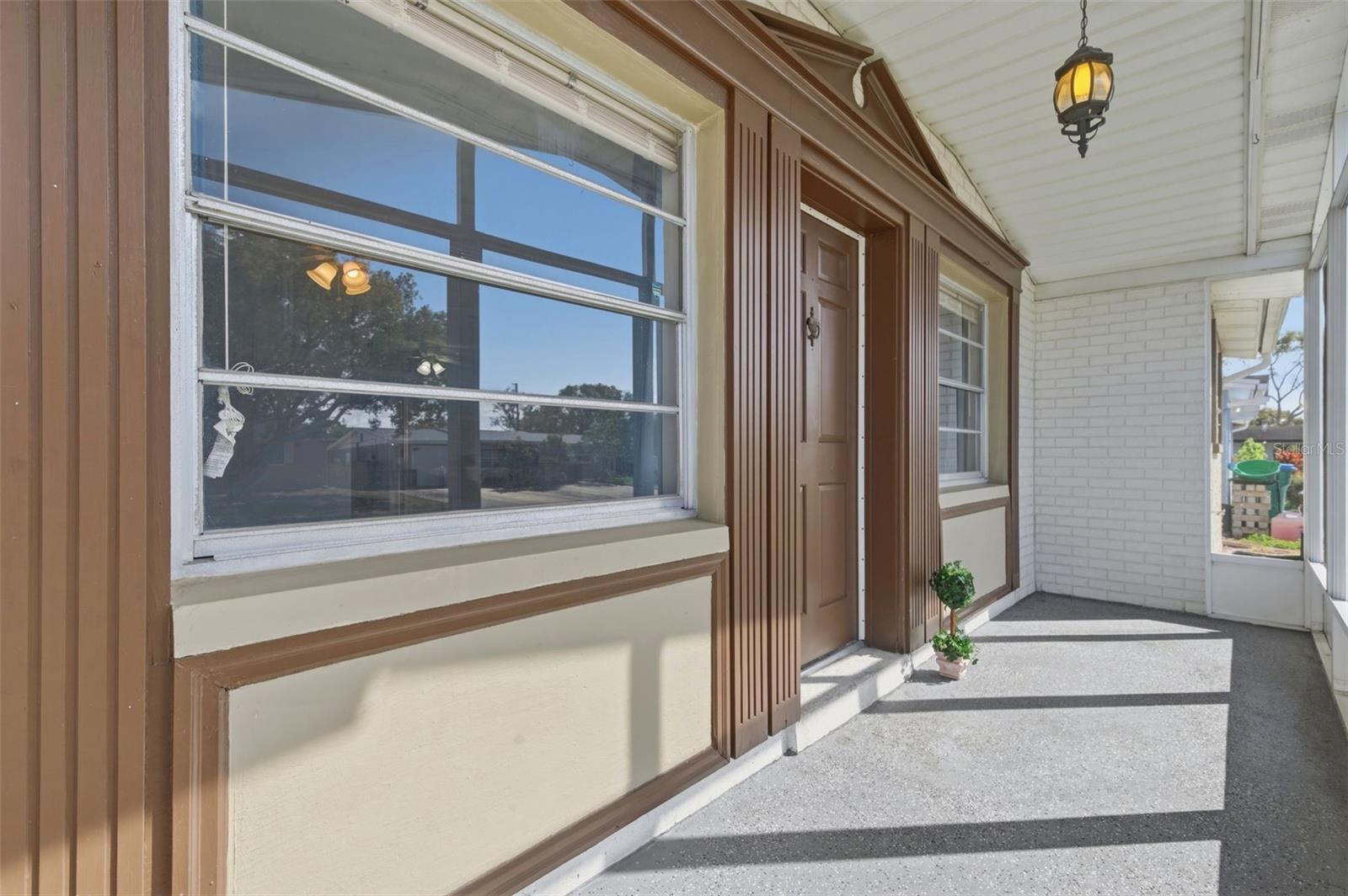 Image 7 of 70 For 5203 Manor Drive