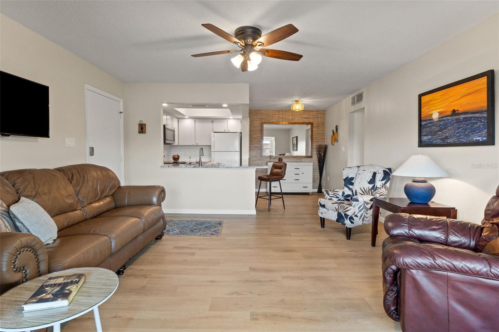 Image 26 of 31 For 5111 Amulet Drive 202