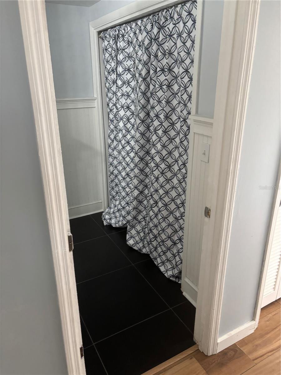 Image 5 of 11 For 5612 16th Street