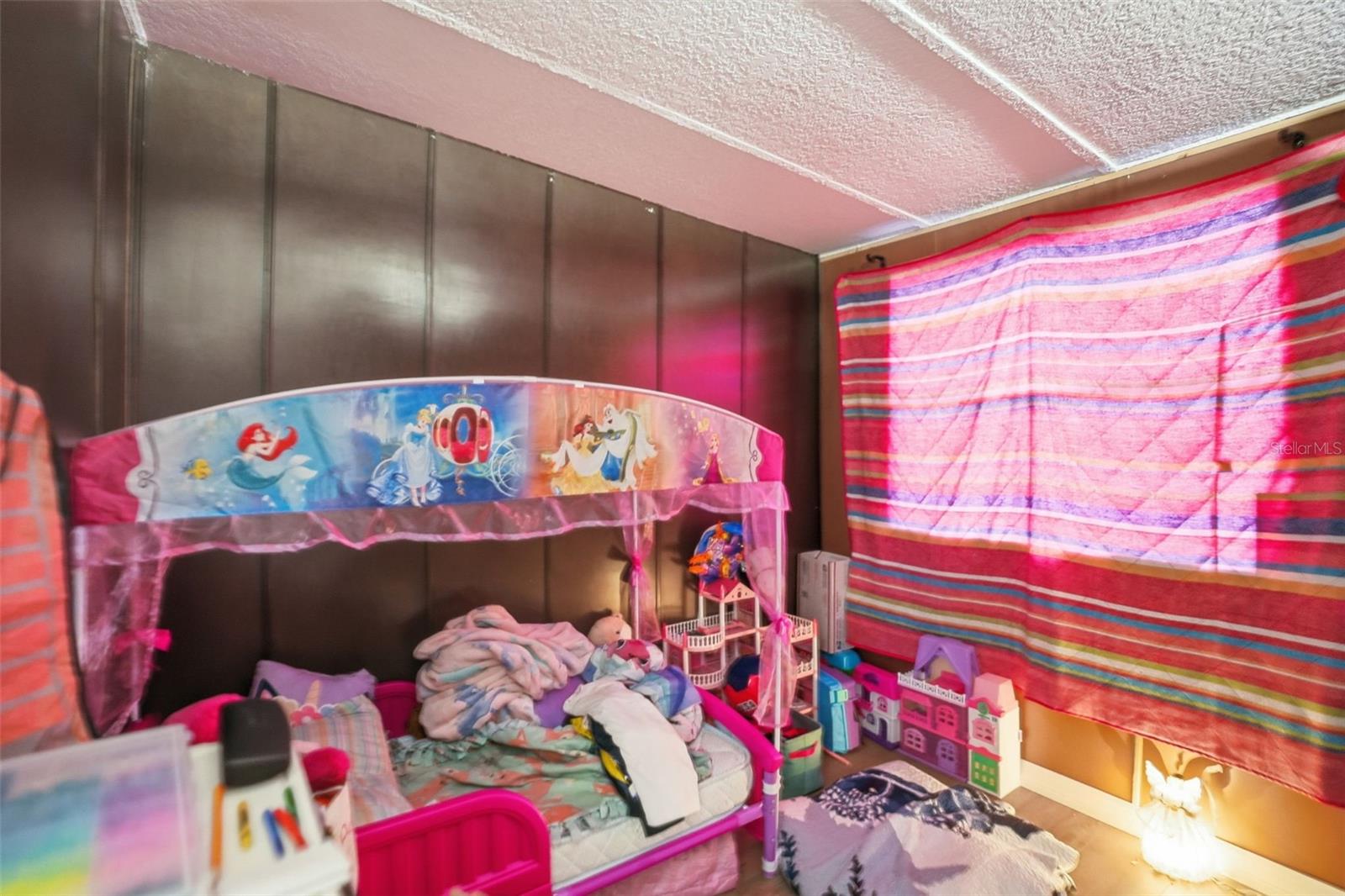 Image 12 of 46 For 2085 Stonebrook Drive