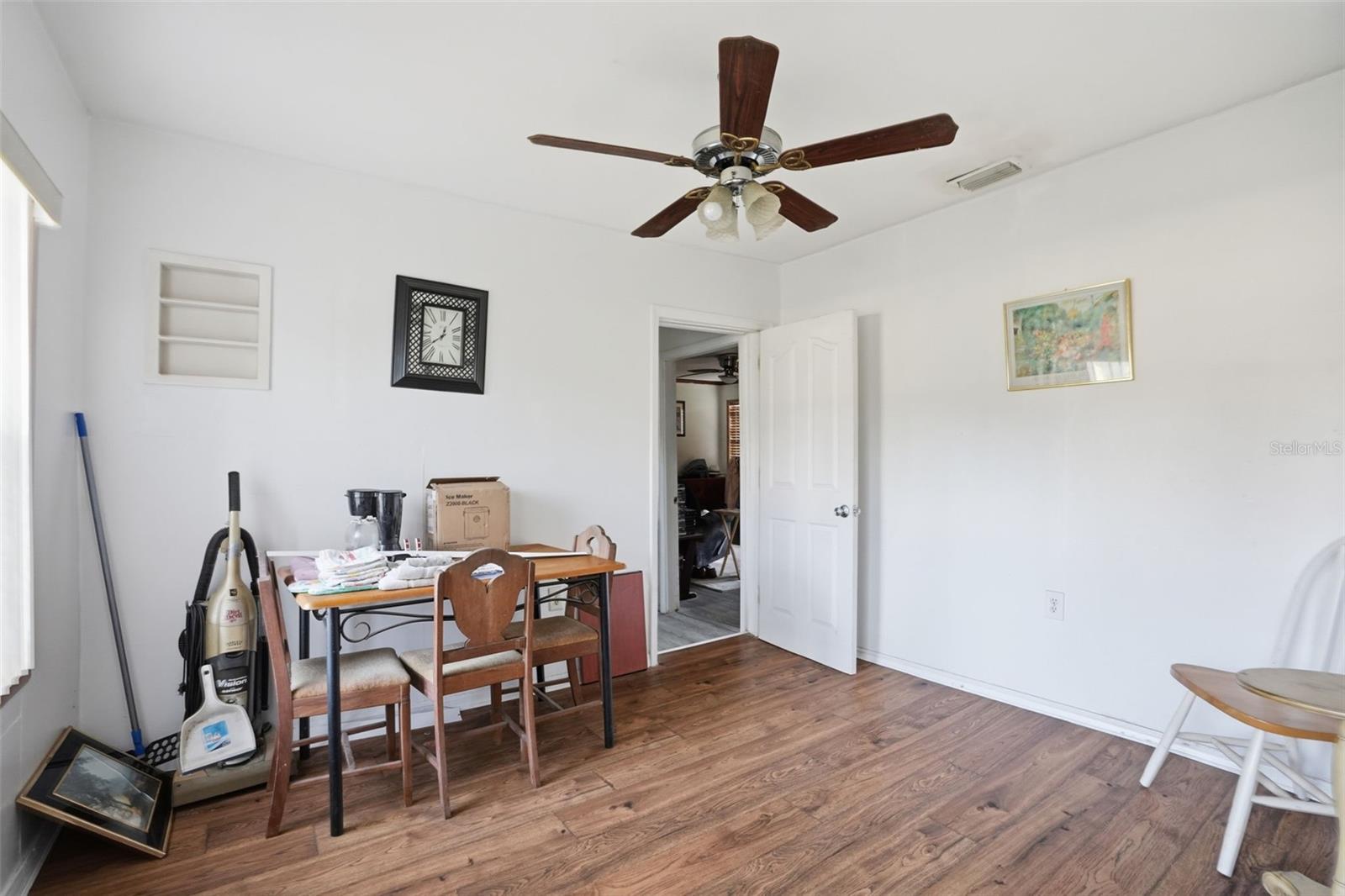 Image 20 of 46 For 2085 Stonebrook Drive