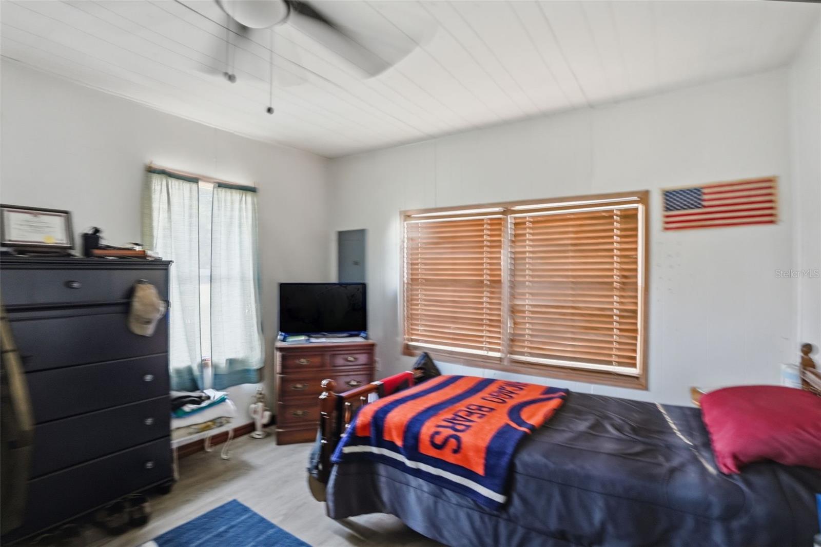 Image 21 of 46 For 2085 Stonebrook Drive