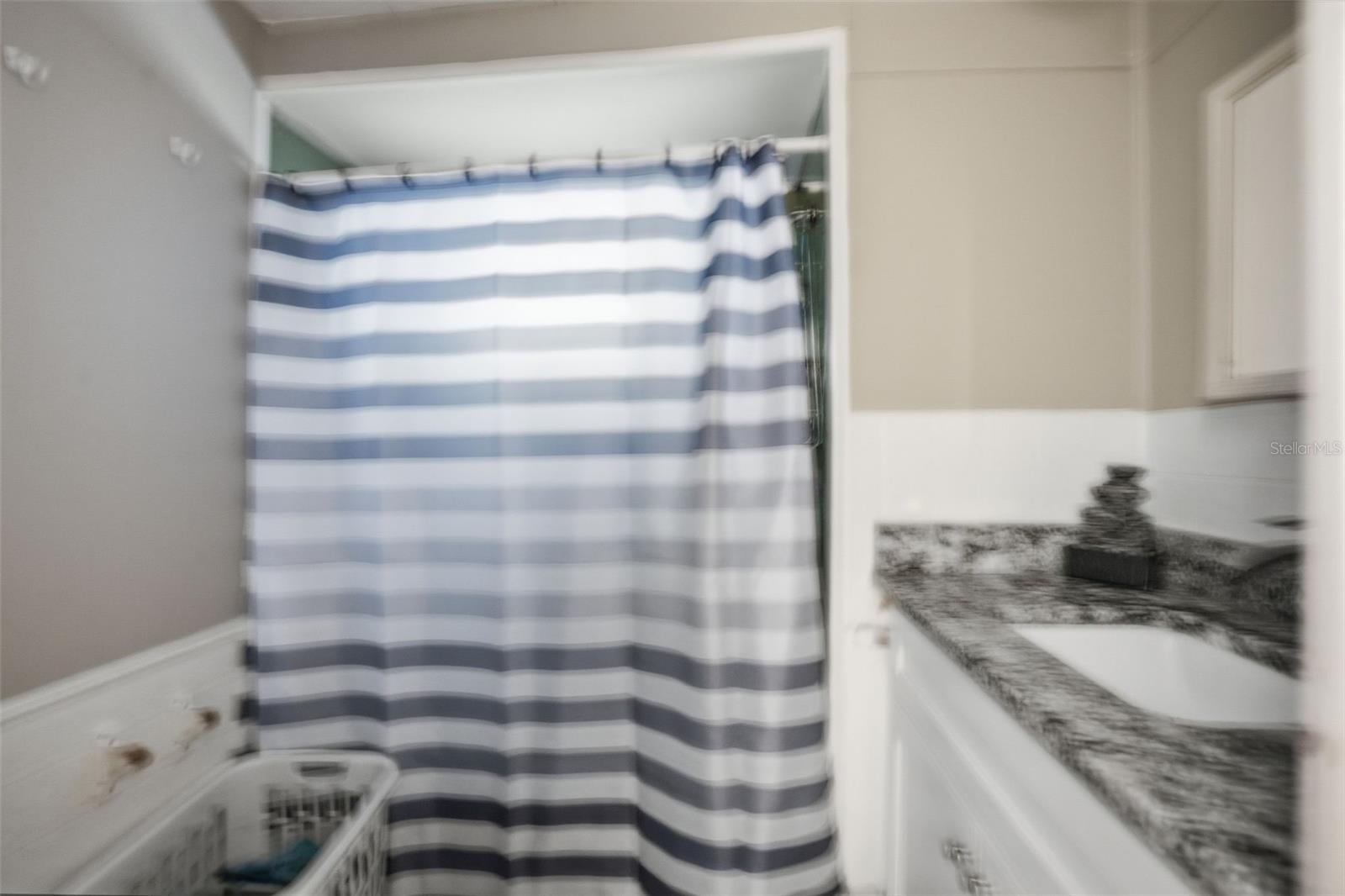 Image 33 of 46 For 2085 Stonebrook Drive