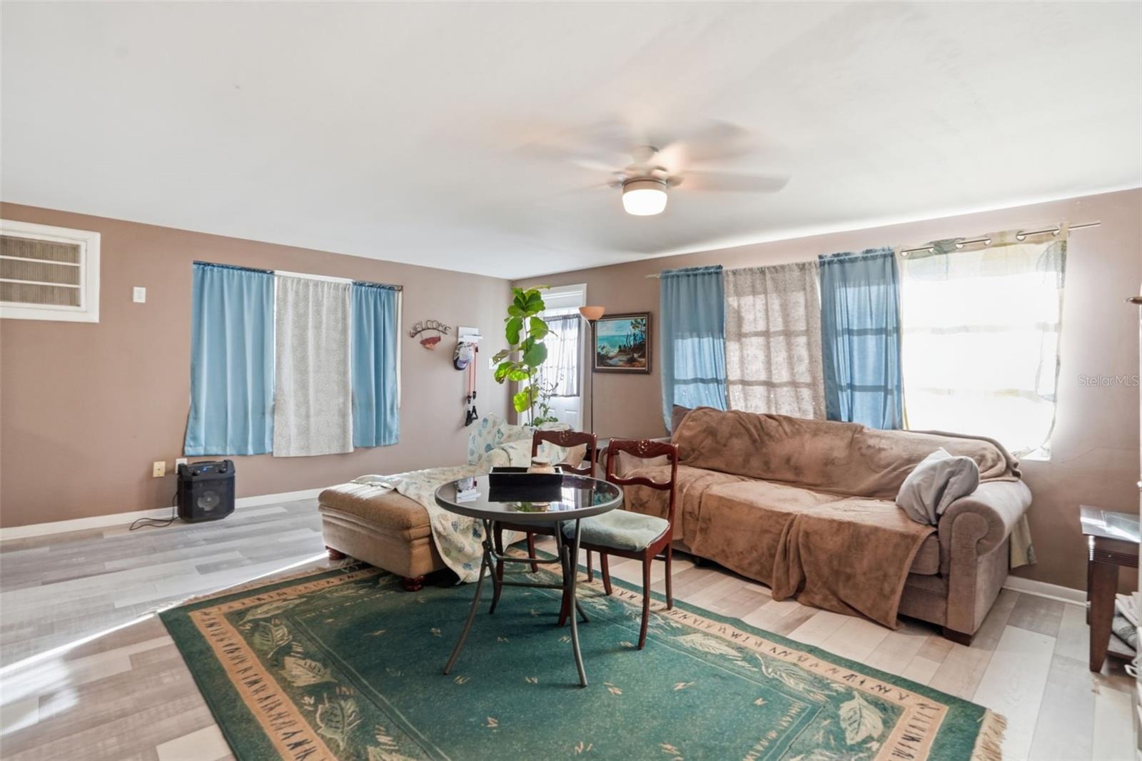 Image 40 of 46 For 2085 Stonebrook Drive