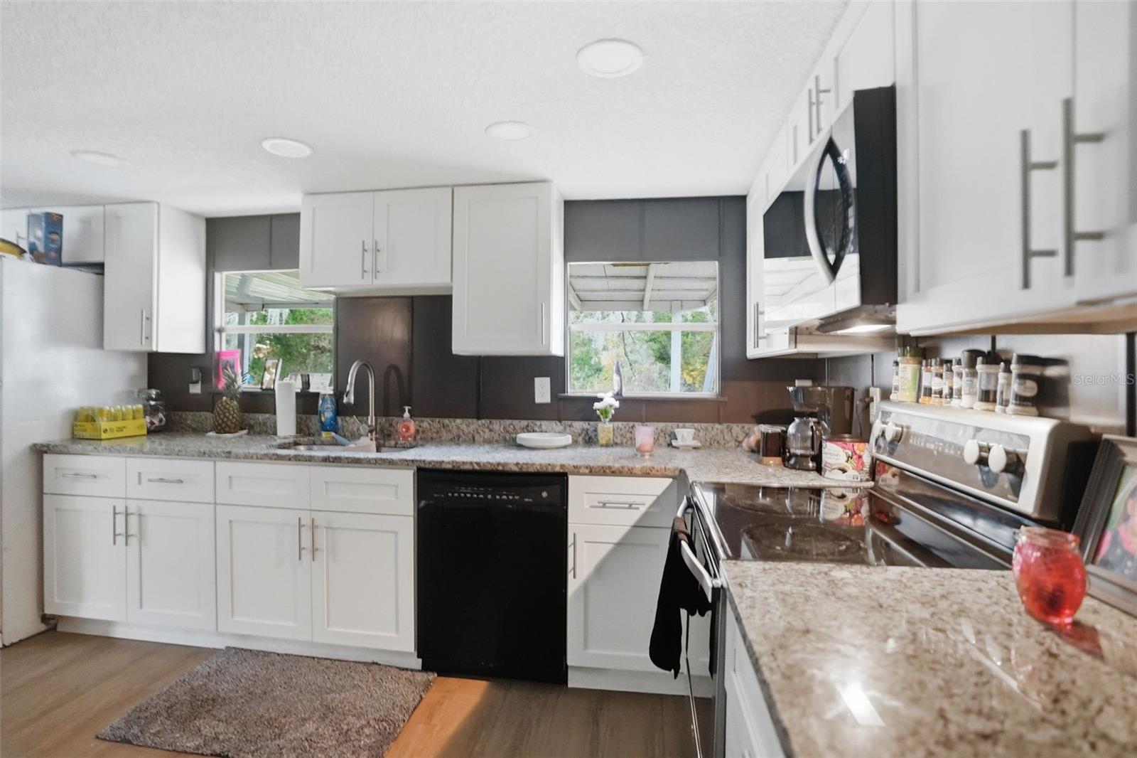 Image 6 of 46 For 2085 Stonebrook Drive