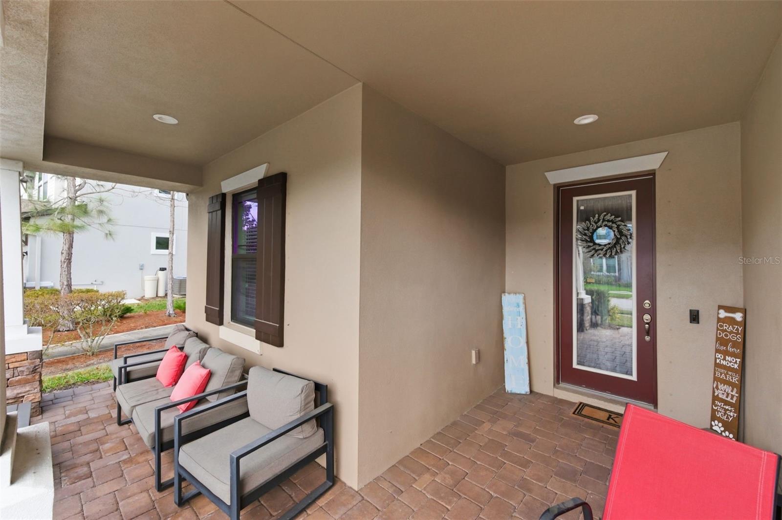 Image 3 of 68 For 12383 Fitzroy Street