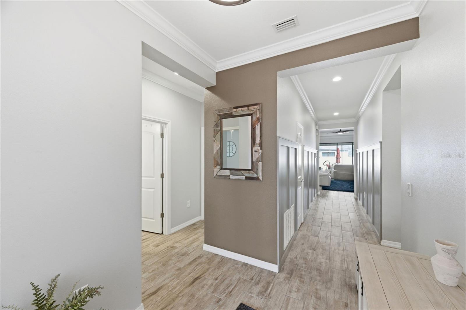 Image 40 of 68 For 12383 Fitzroy Street