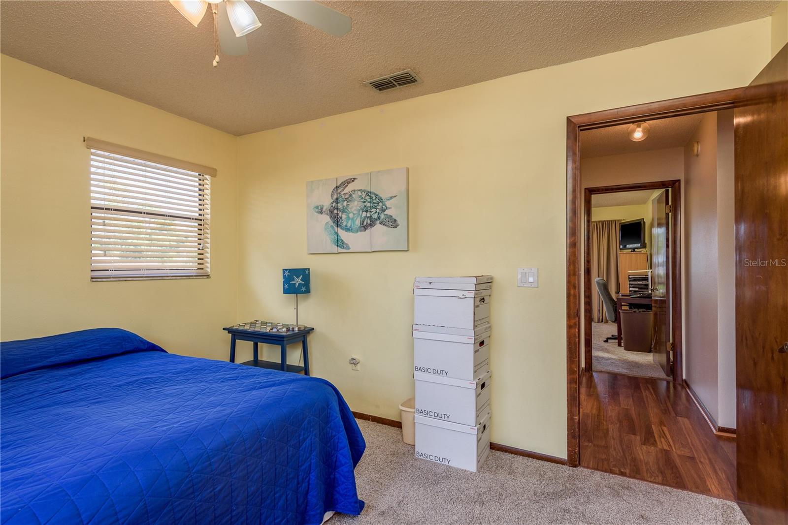 Image 21 of 58 For 1462 Lakeview Drive