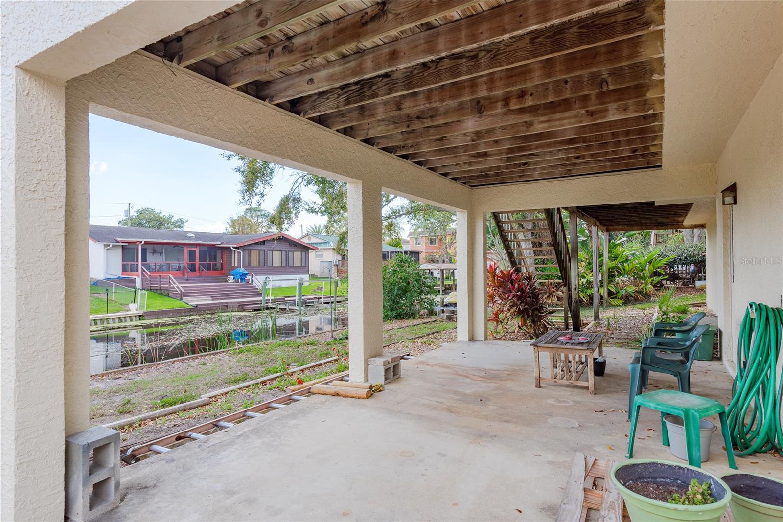 Image 40 of 58 For 1462 Lakeview Drive