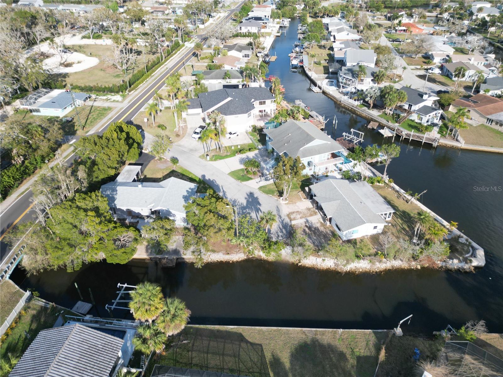 Image 22 of 25 For 8402 Damen Lane