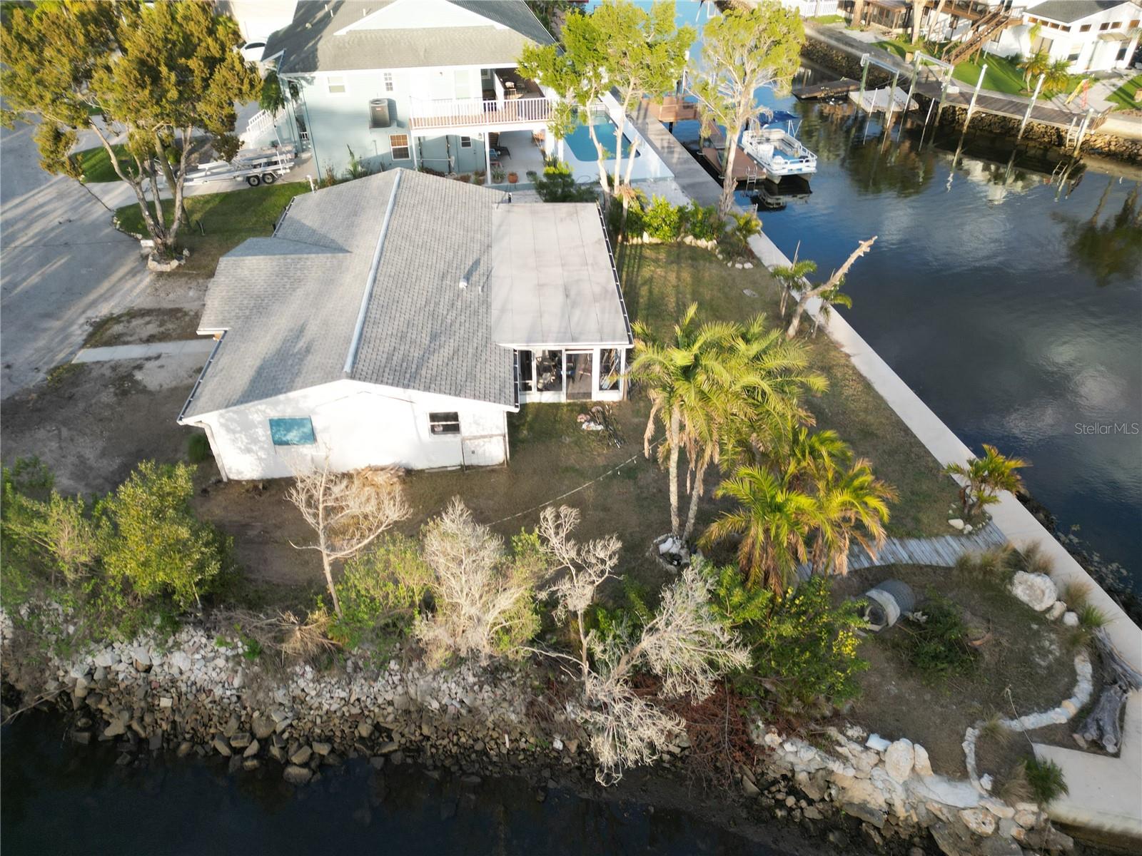 Image 9 of 25 For 8402 Damen Lane