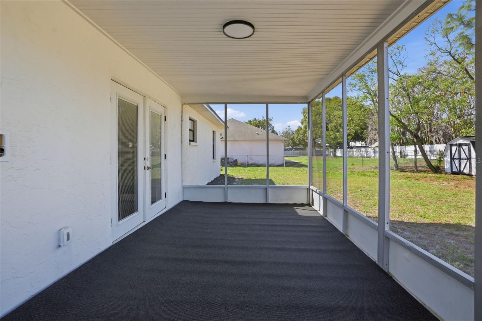 Image 26 of 37 For 2076 Landover Boulevard