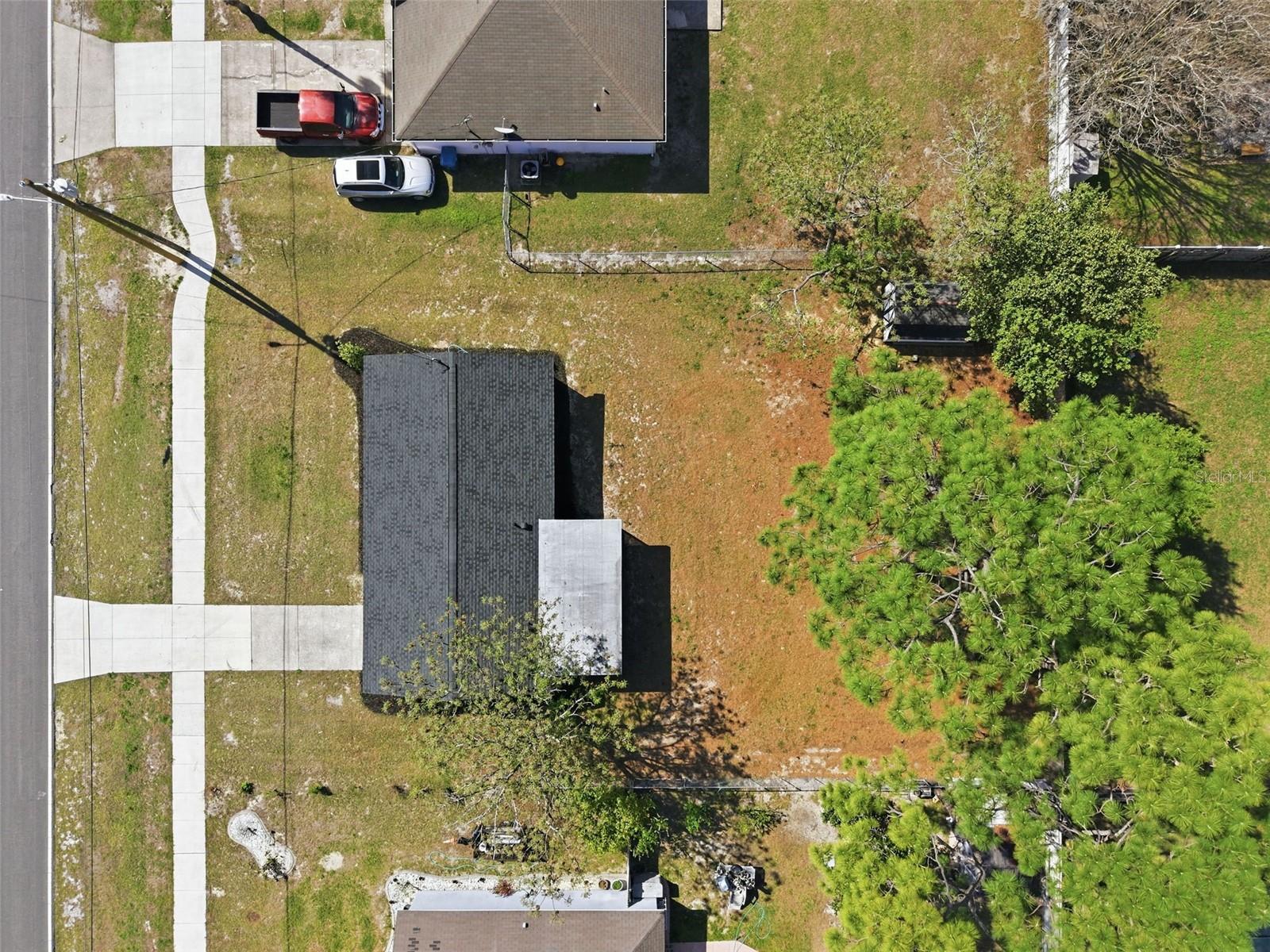 Image 36 of 37 For 2076 Landover Boulevard