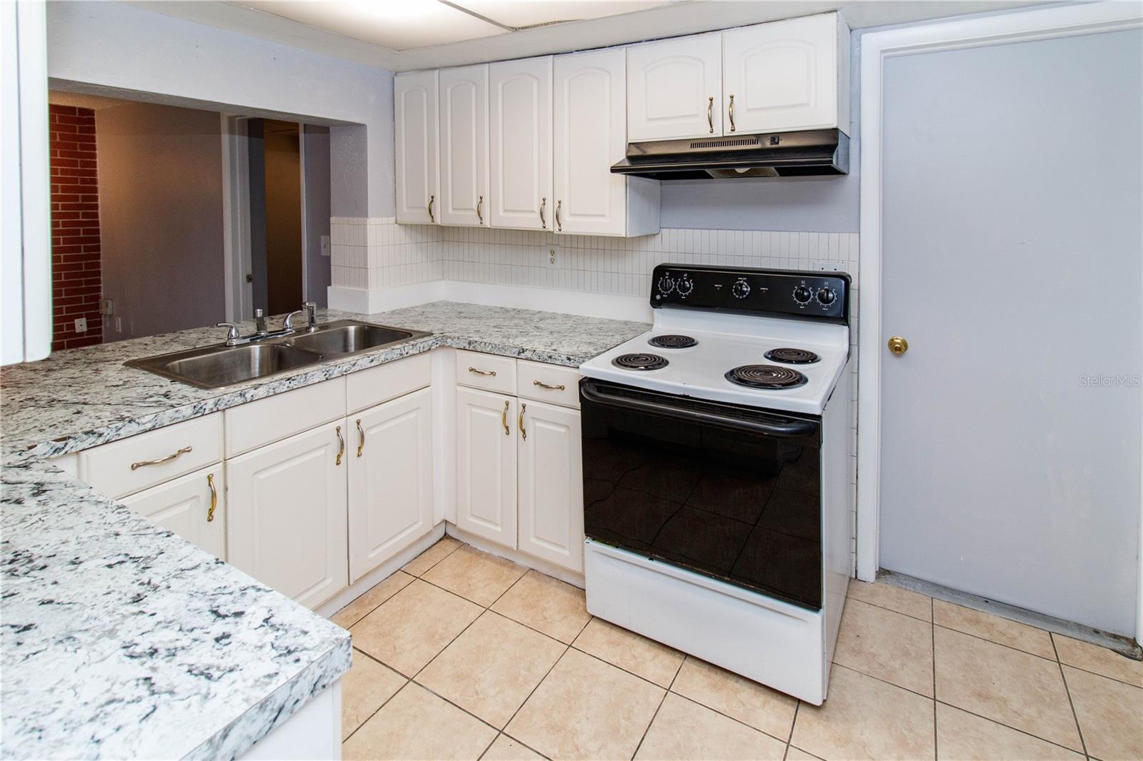 Image 14 of 32 For 4150 Newbury Drive