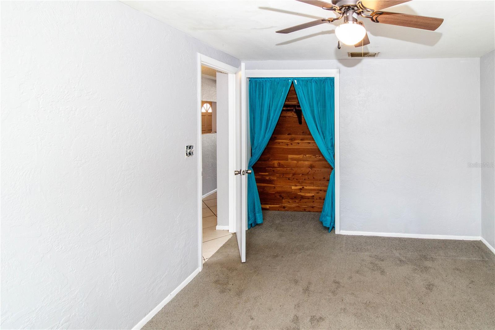 Image 16 of 32 For 4150 Newbury Drive