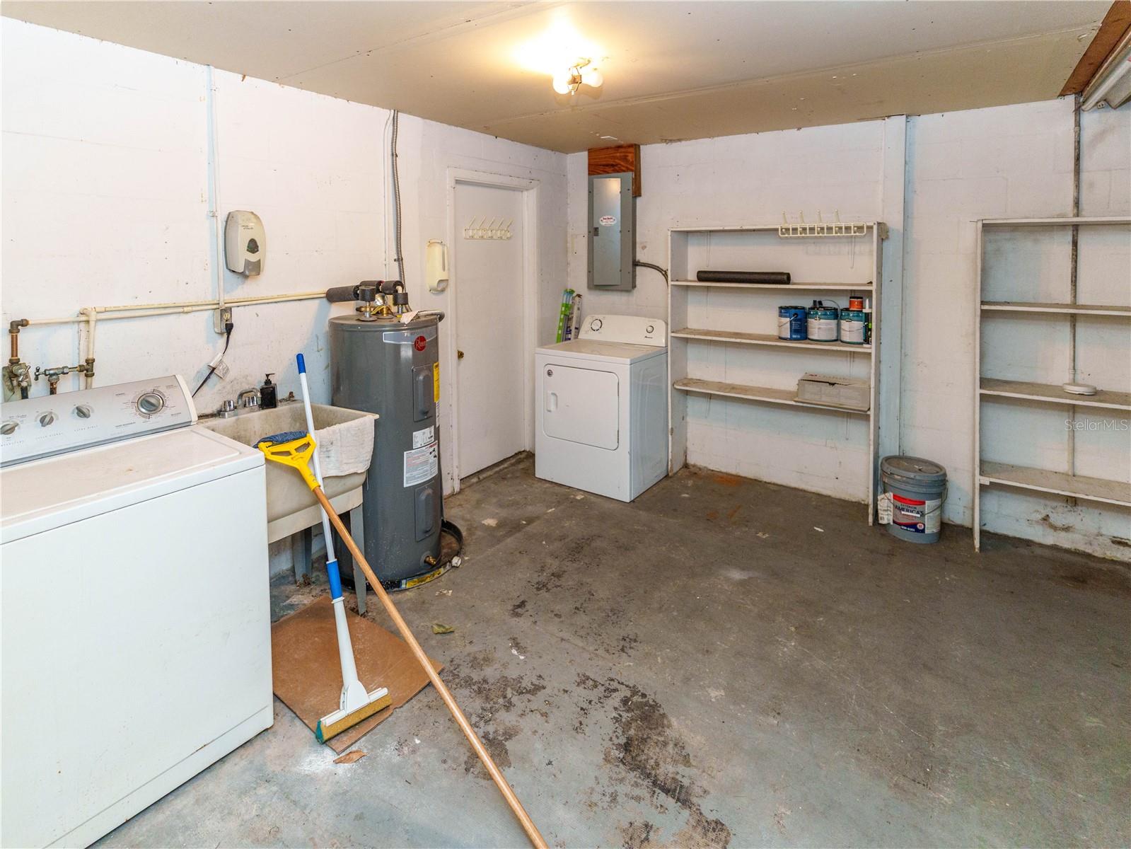 Image 18 of 32 For 4150 Newbury Drive