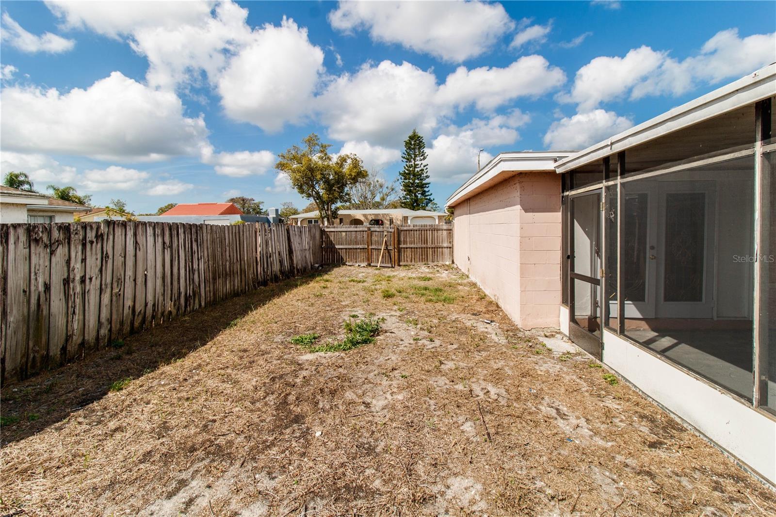 Image 21 of 32 For 4150 Newbury Drive