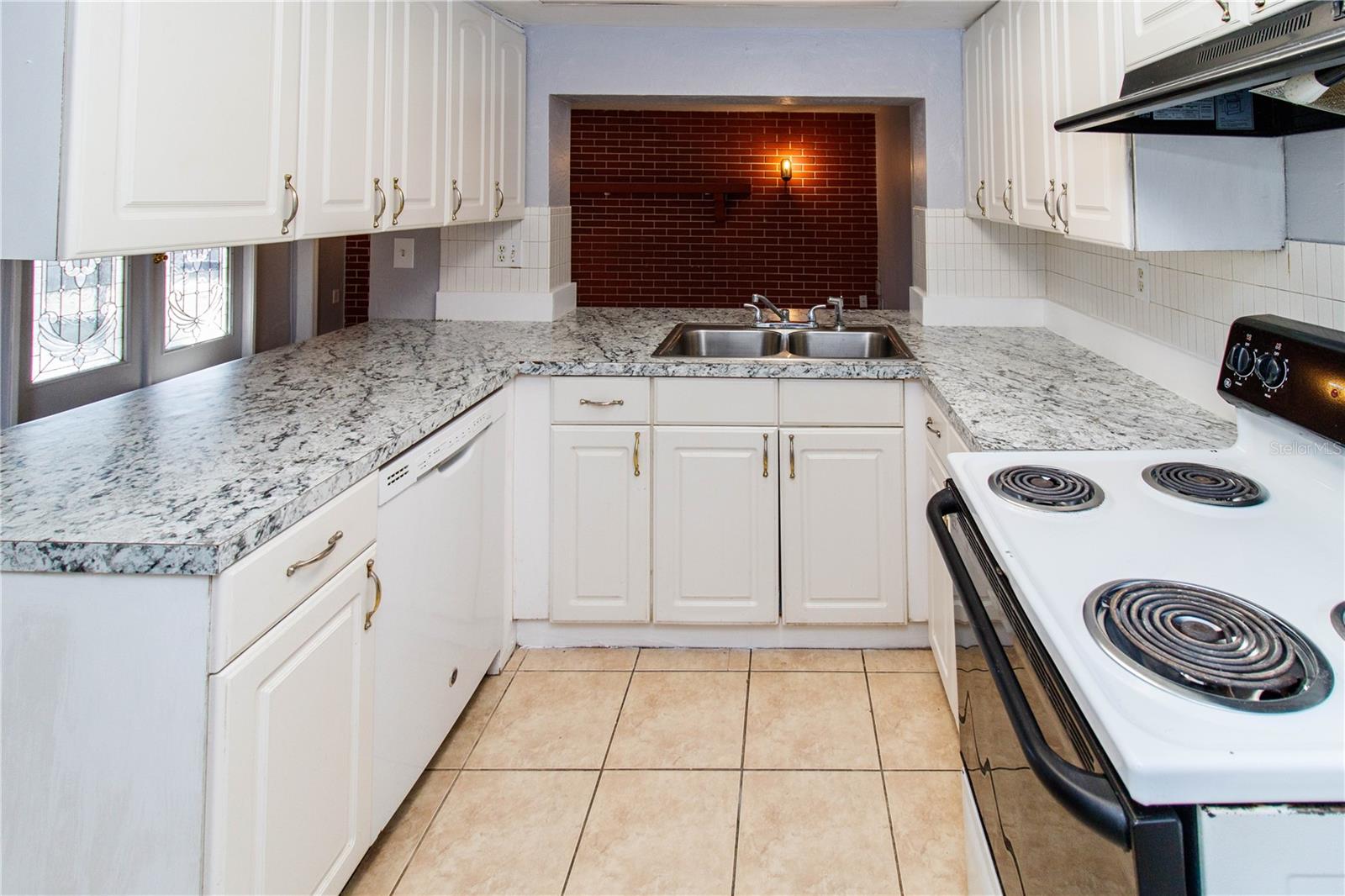 Image 4 of 32 For 4150 Newbury Drive