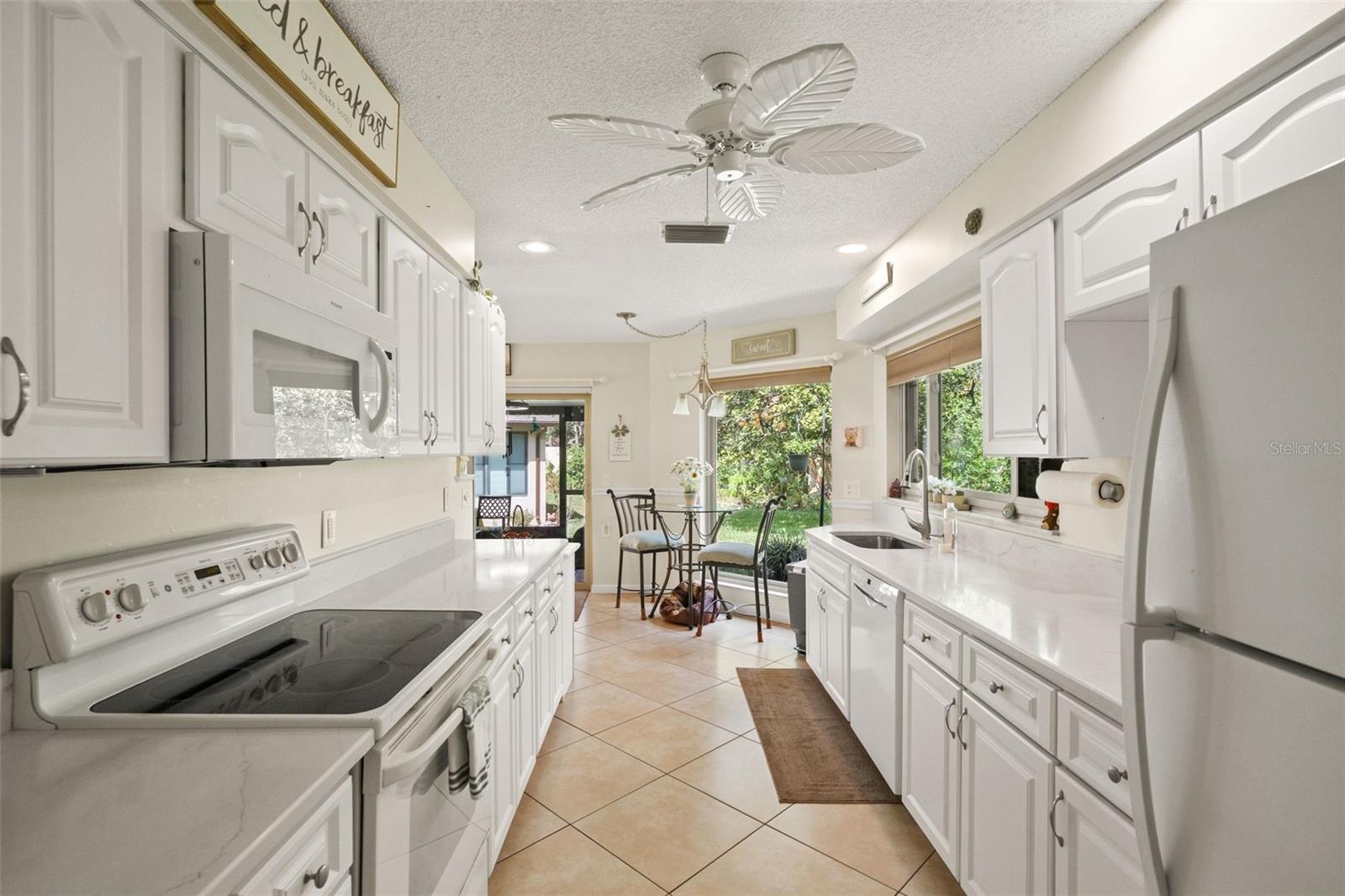 Image 15 of 65 For 6713 Oak Cluster Circle