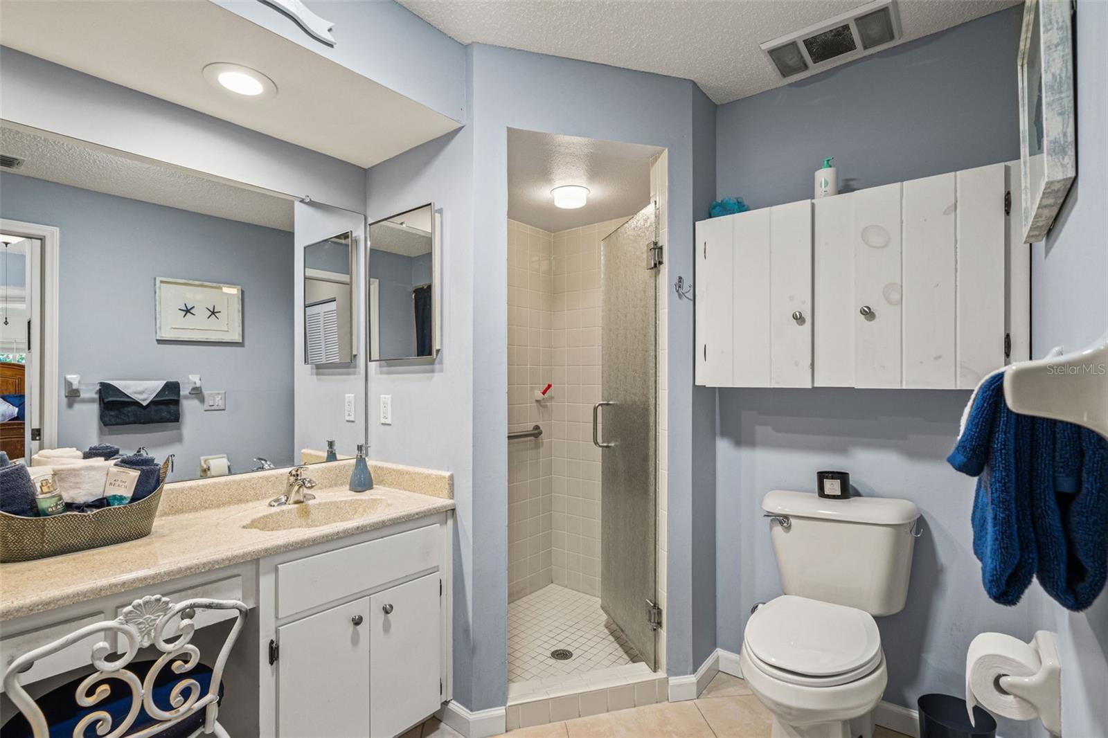 Image 24 of 65 For 6713 Oak Cluster Circle