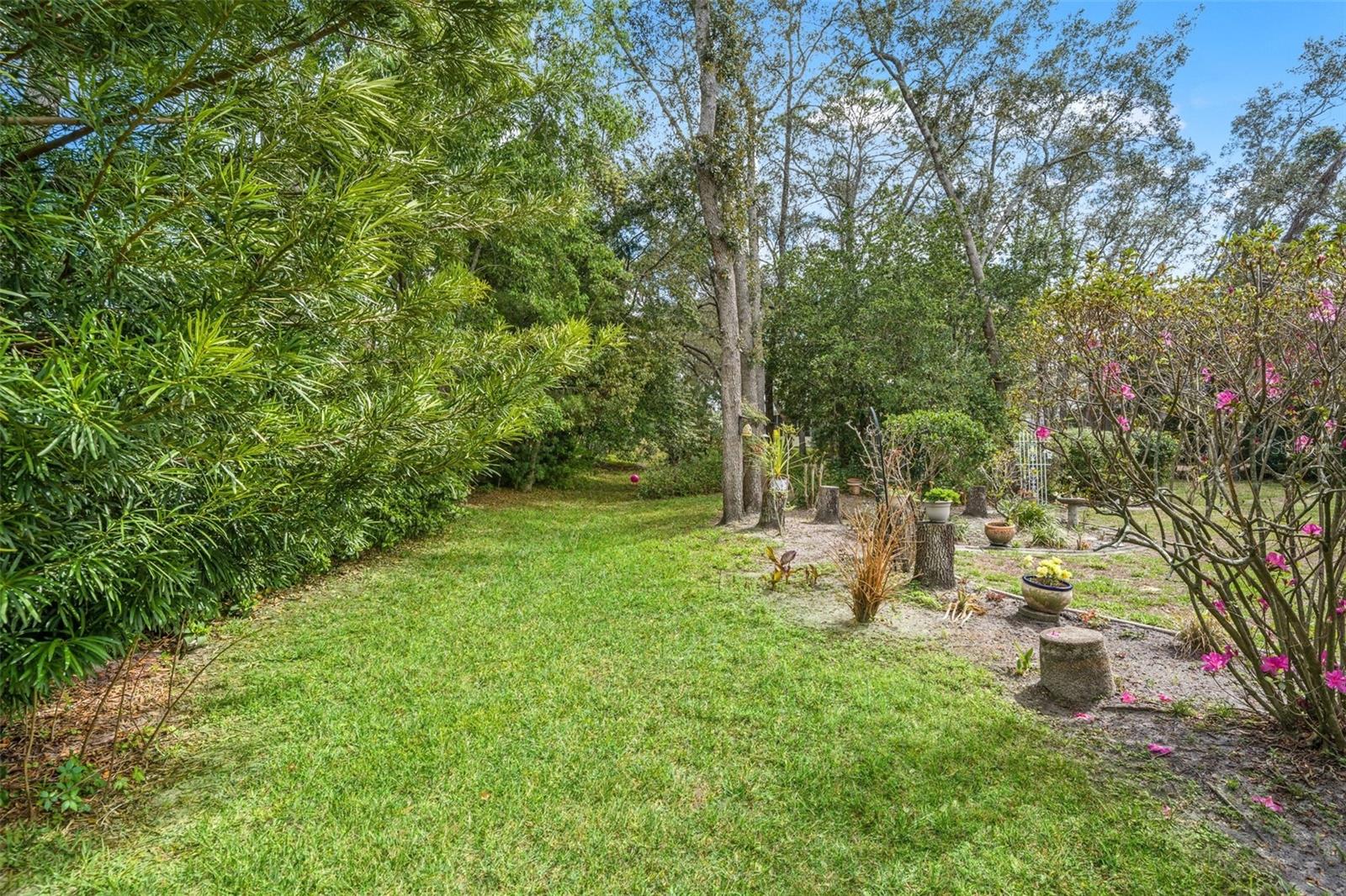 Image 35 of 65 For 6713 Oak Cluster Circle