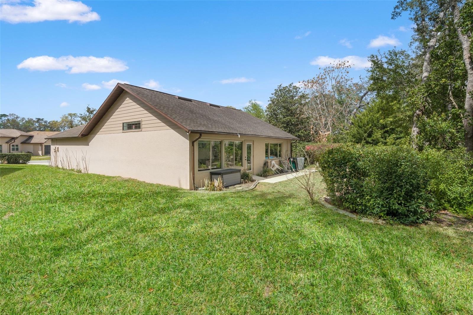 Image 37 of 65 For 6713 Oak Cluster Circle