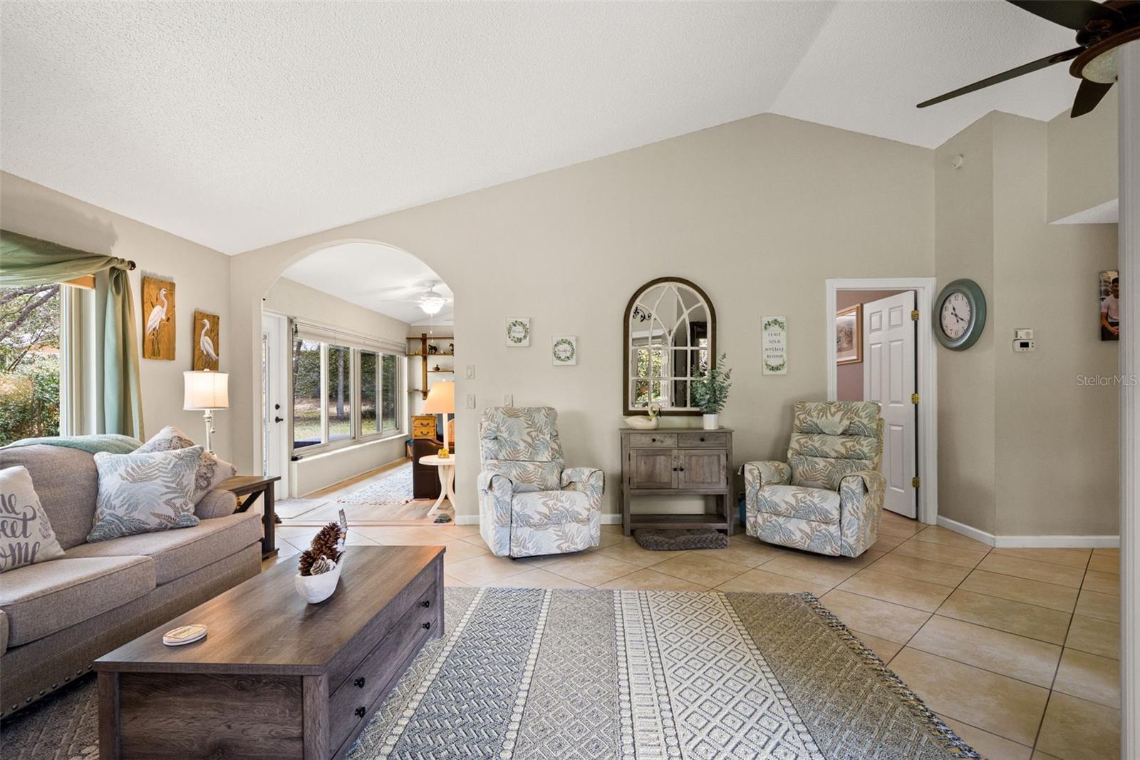 Image 7 of 65 For 6713 Oak Cluster Circle