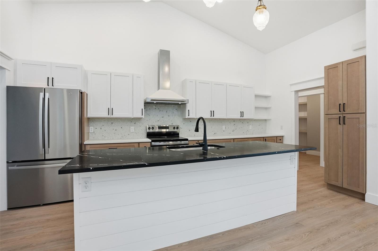 Image 24 of 92 For 34111 August Avenue