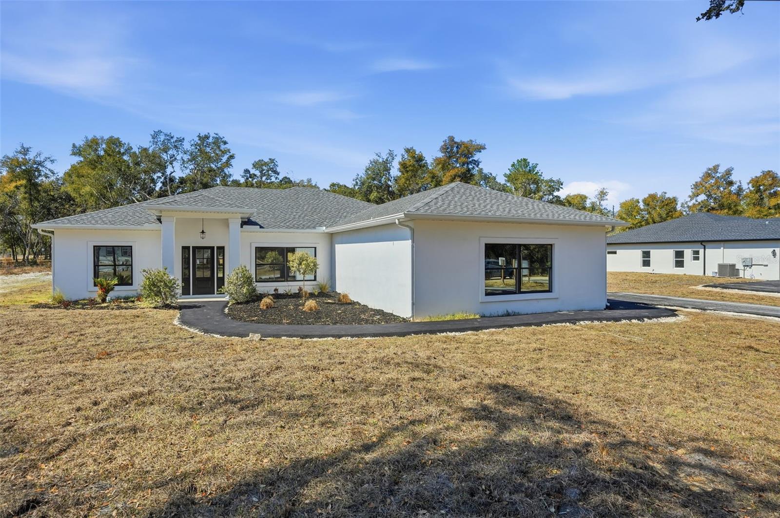 Image 4 of 92 For 34111 August Avenue