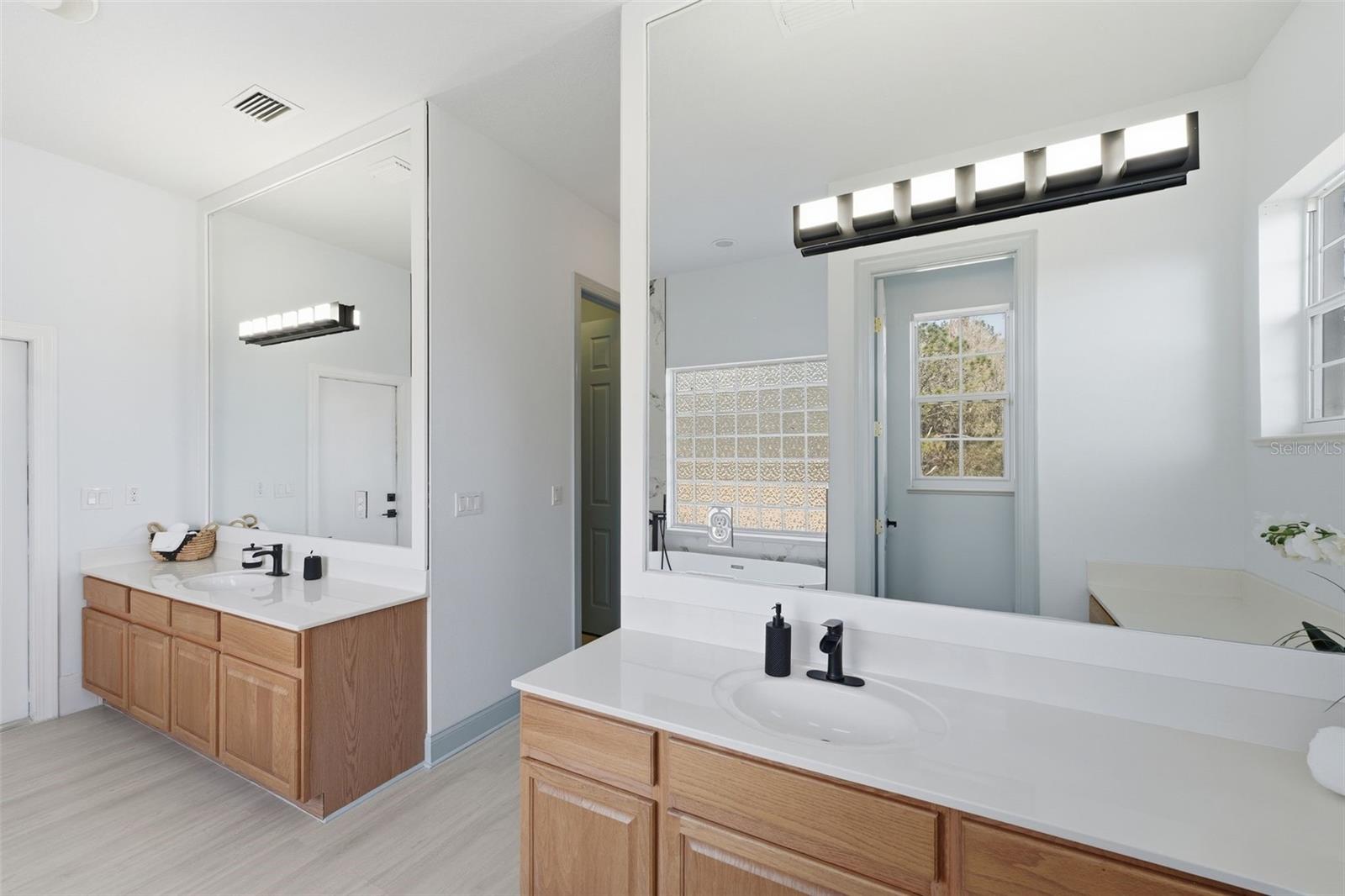 Image 25 of 47 For 4873 64th Avenue