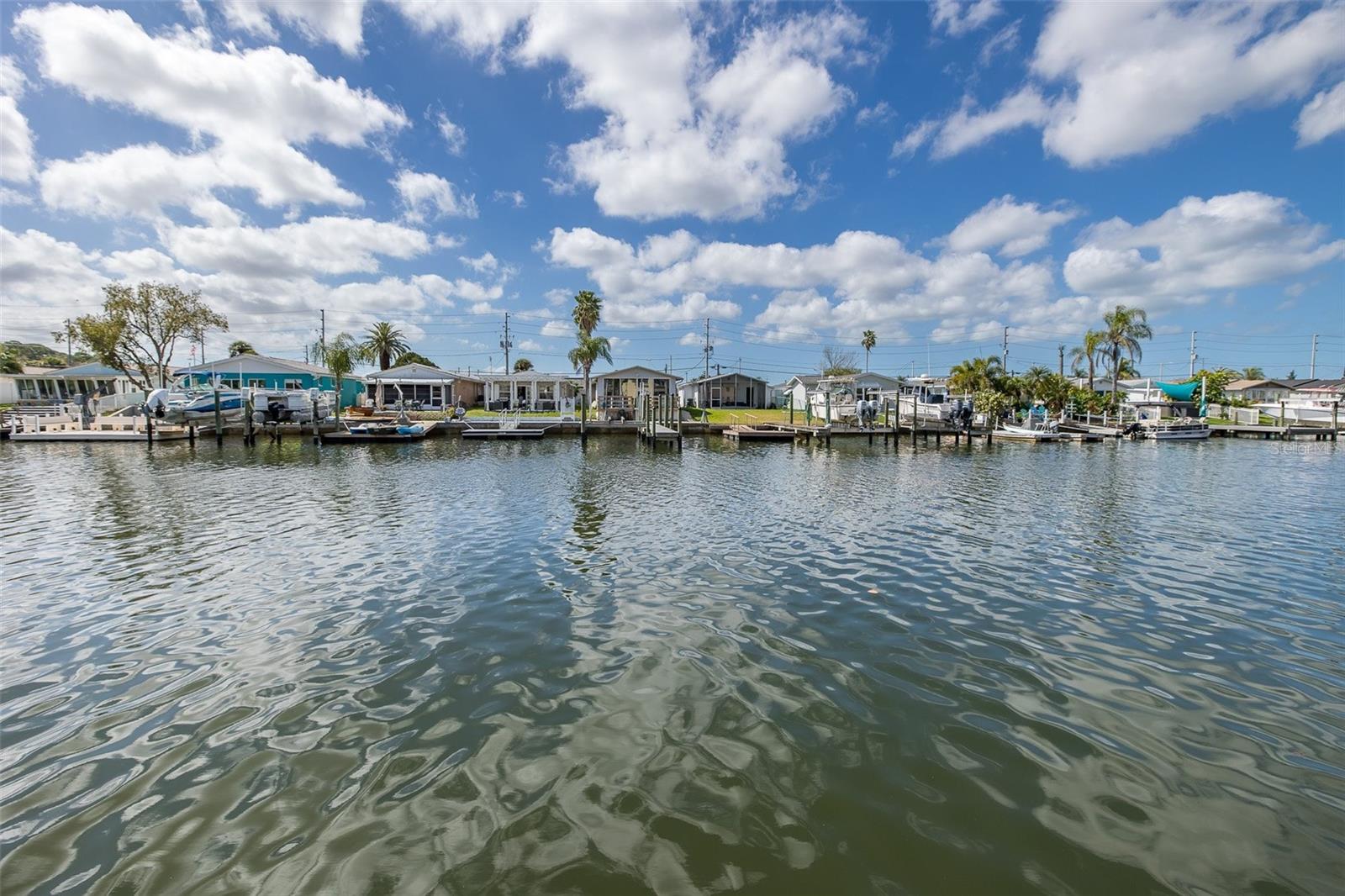 Image 10 of 49 For 4660 Marine Parkway 303