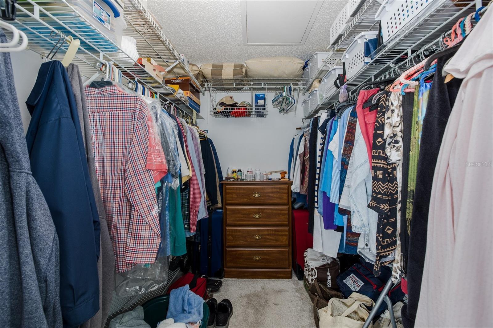 Image 31 of 49 For 4660 Marine Parkway 303