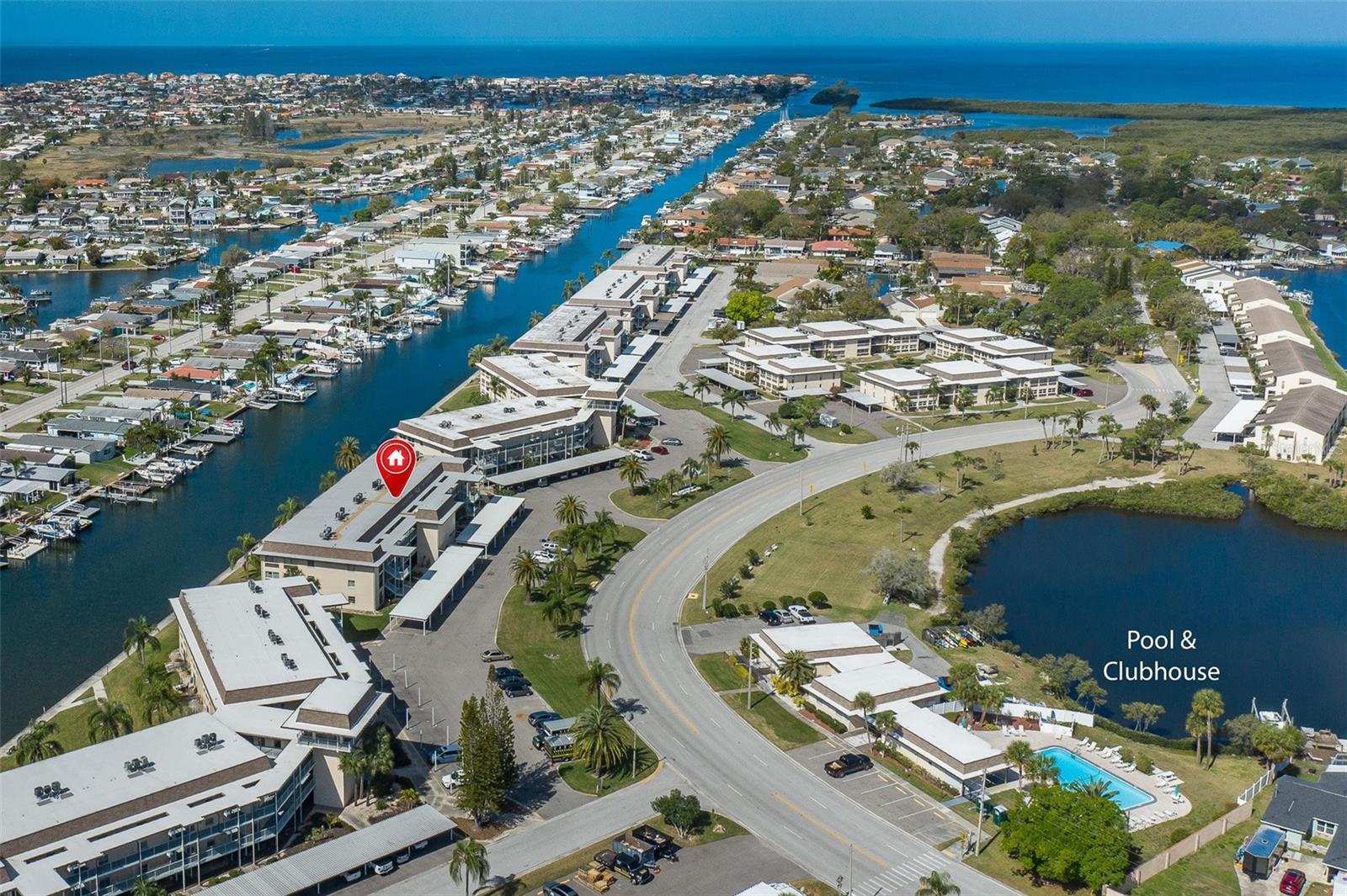 Image 6 of 49 For 4660 Marine Parkway 303