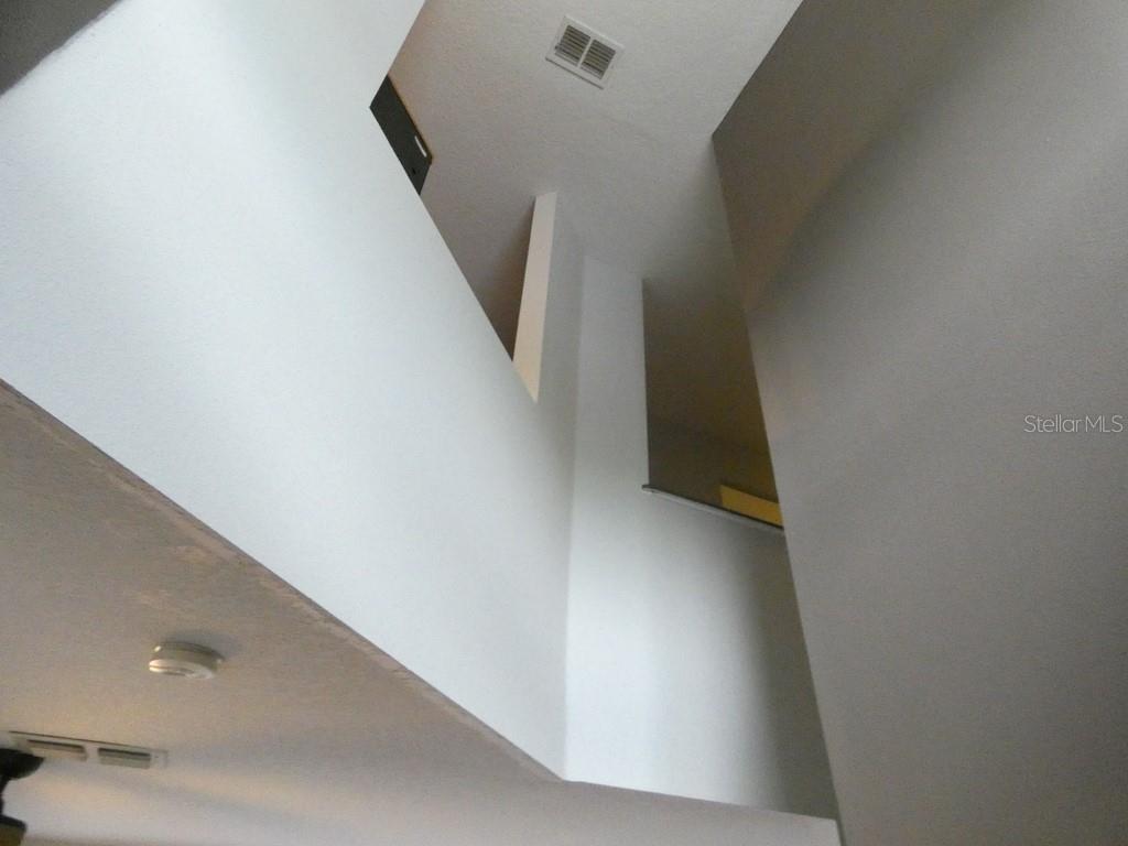 Image 10 of 34 For 830 Padua Lane