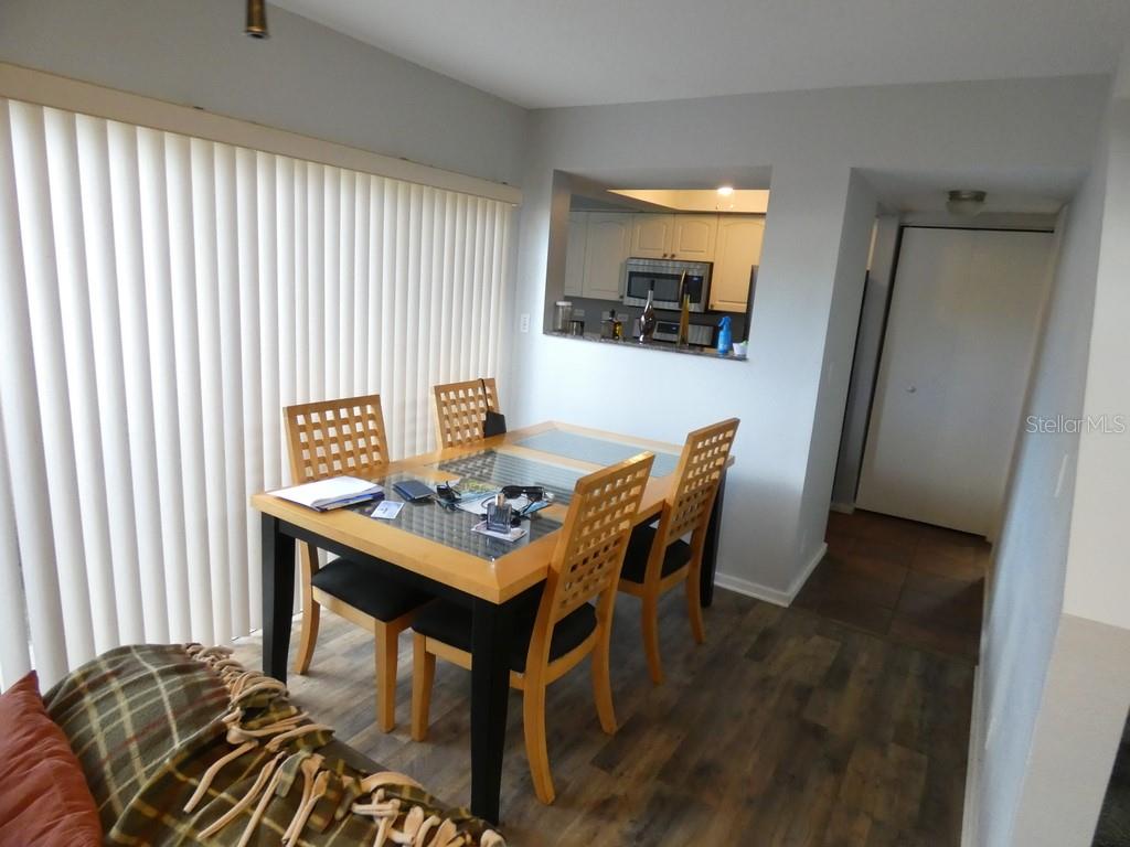 Image 12 of 34 For 830 Padua Lane